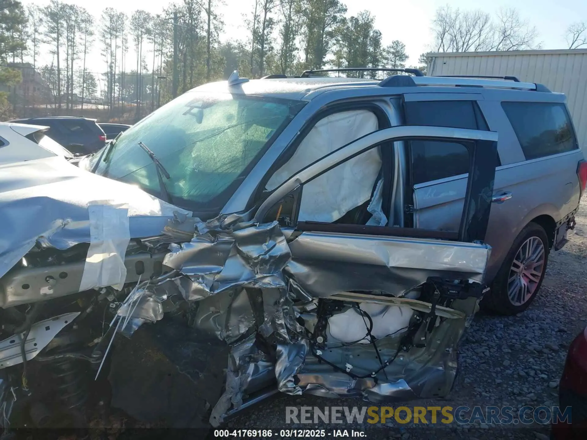 13 Photograph of a damaged car 1FMJK2A89REA38160 FORD EXPEDITION 2024