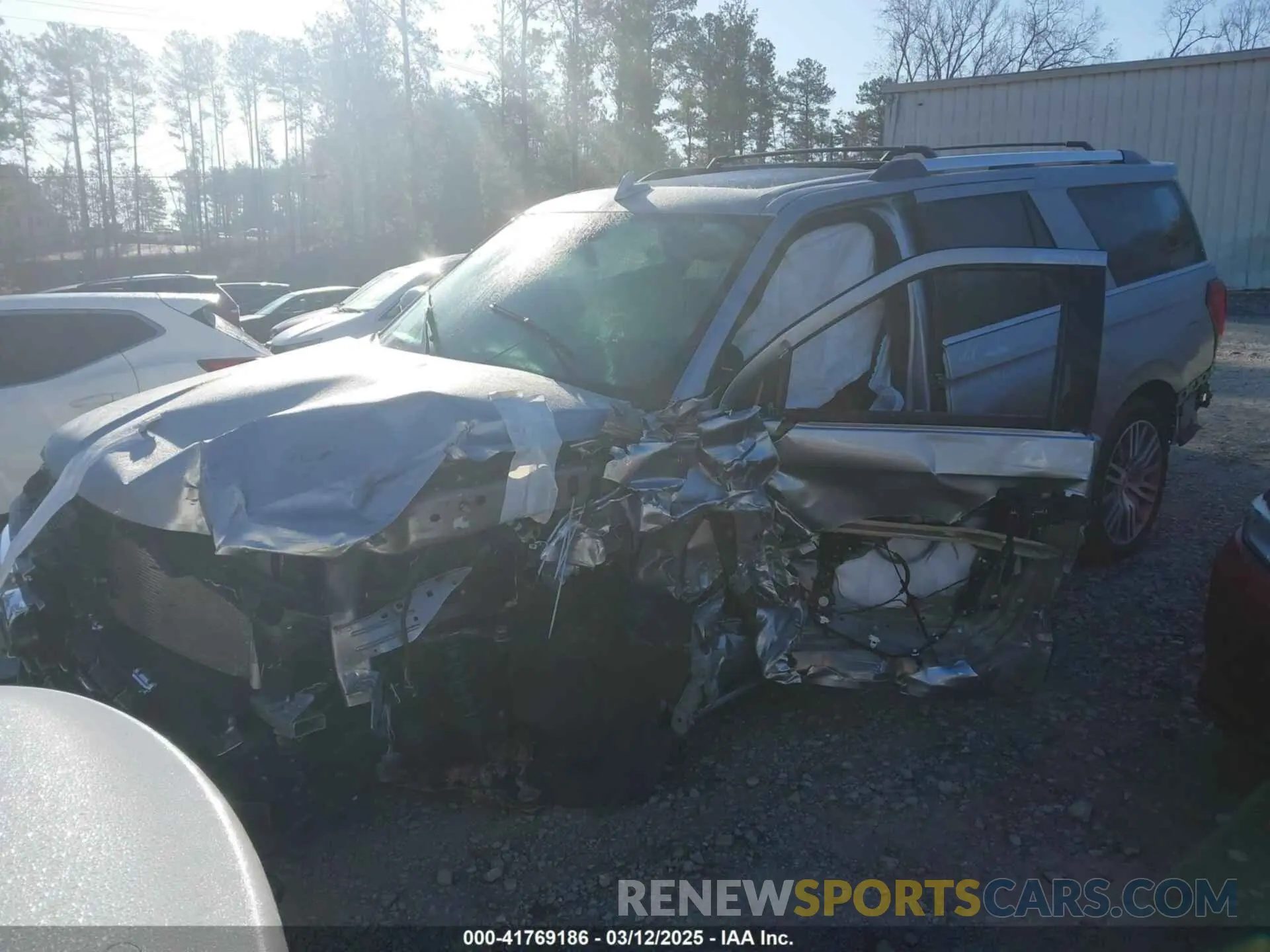2 Photograph of a damaged car 1FMJK2A89REA38160 FORD EXPEDITION 2024