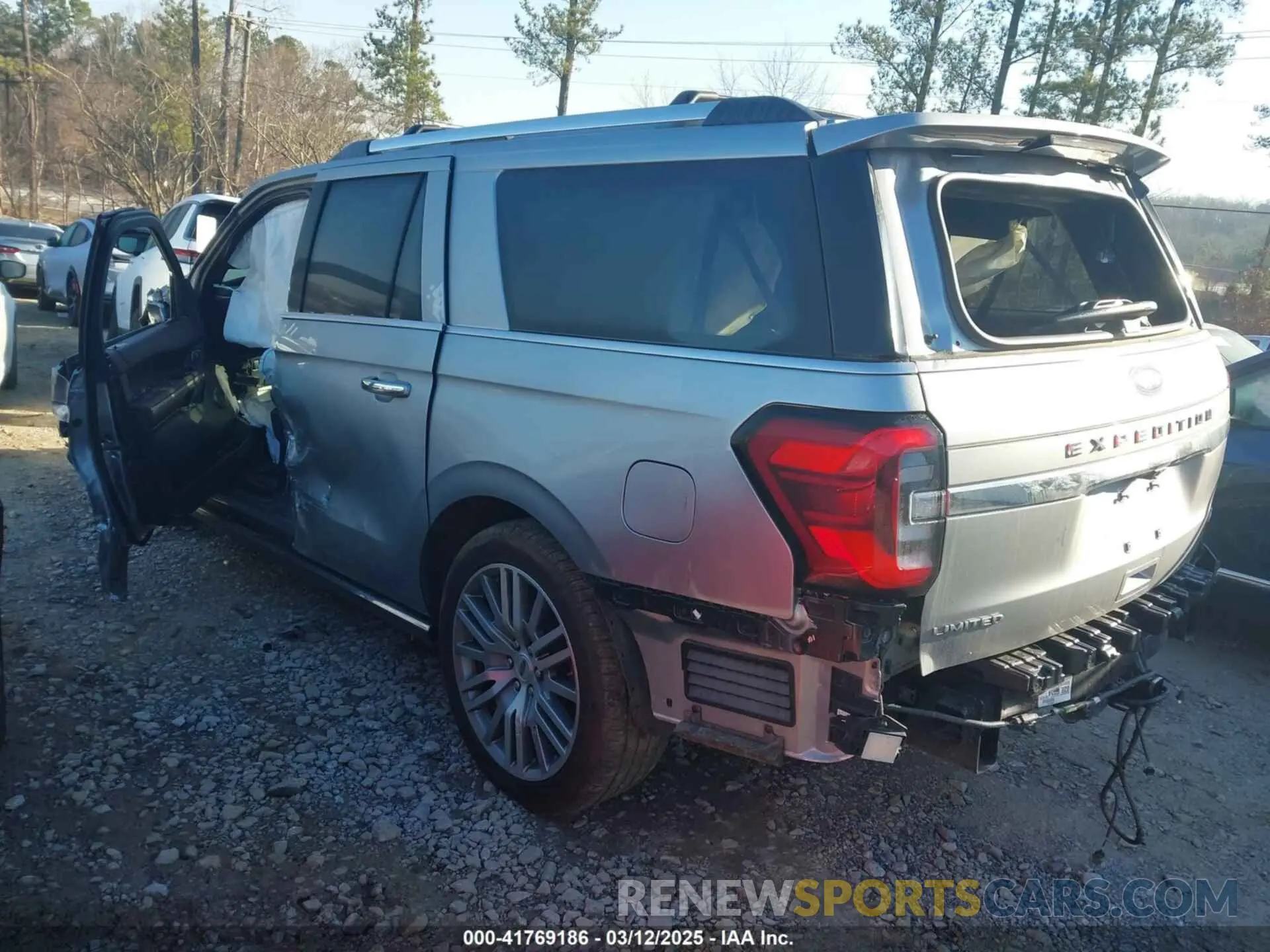 3 Photograph of a damaged car 1FMJK2A89REA38160 FORD EXPEDITION 2024