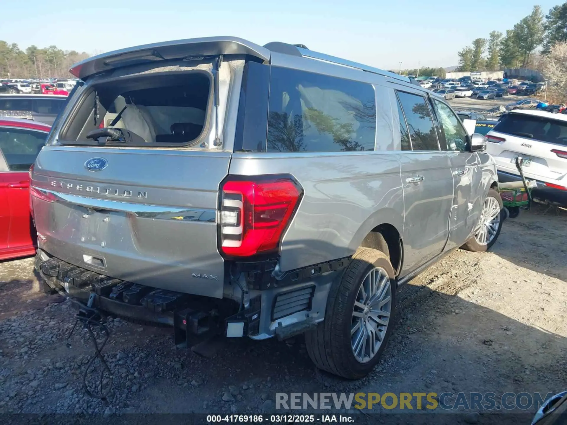 4 Photograph of a damaged car 1FMJK2A89REA38160 FORD EXPEDITION 2024