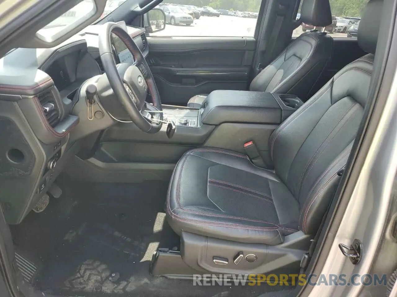 7 Photograph of a damaged car 1FMJK2A8XREA02252 FORD EXPEDITION 2024