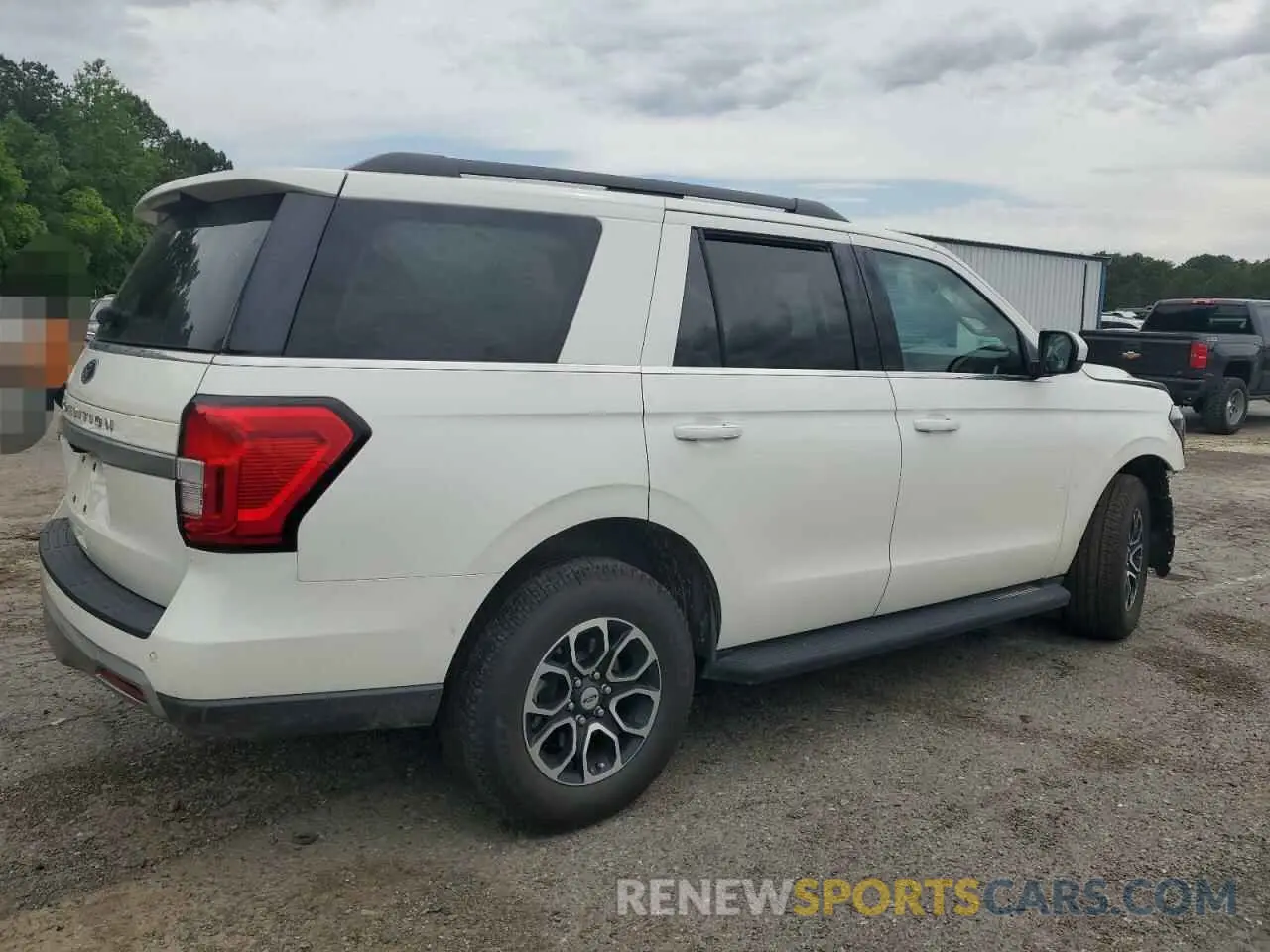 3 Photograph of a damaged car 1FMJU1H80REB07005 FORD EXPEDITION 2024