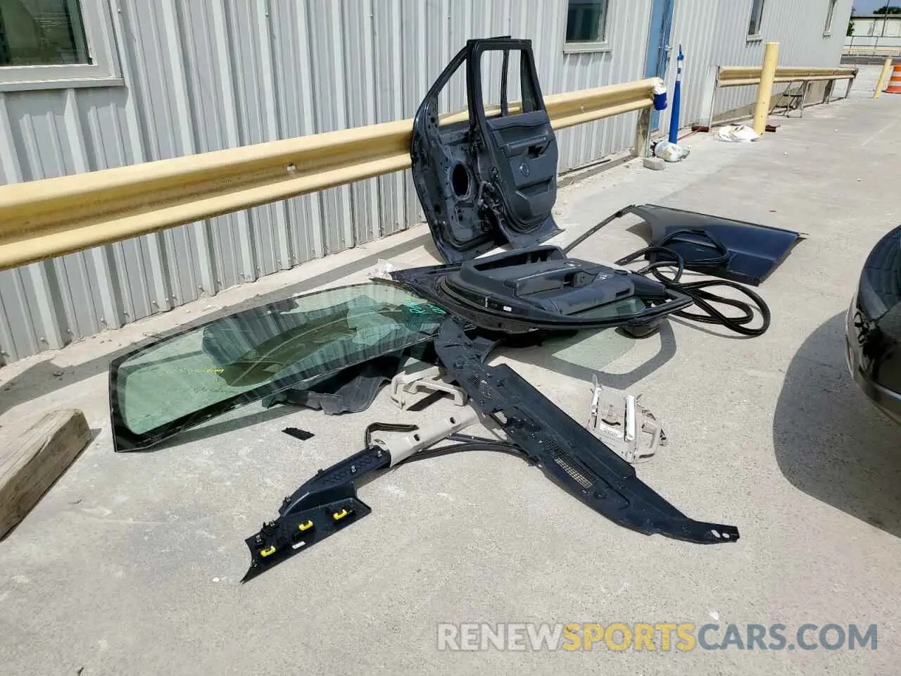 13 Photograph of a damaged car 1FMJU1H81REA84415 FORD EXPEDITION 2024