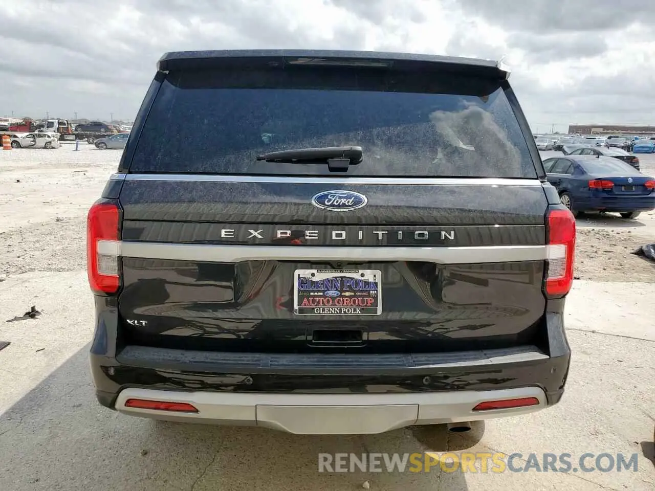 6 Photograph of a damaged car 1FMJU1H81REA84415 FORD EXPEDITION 2024