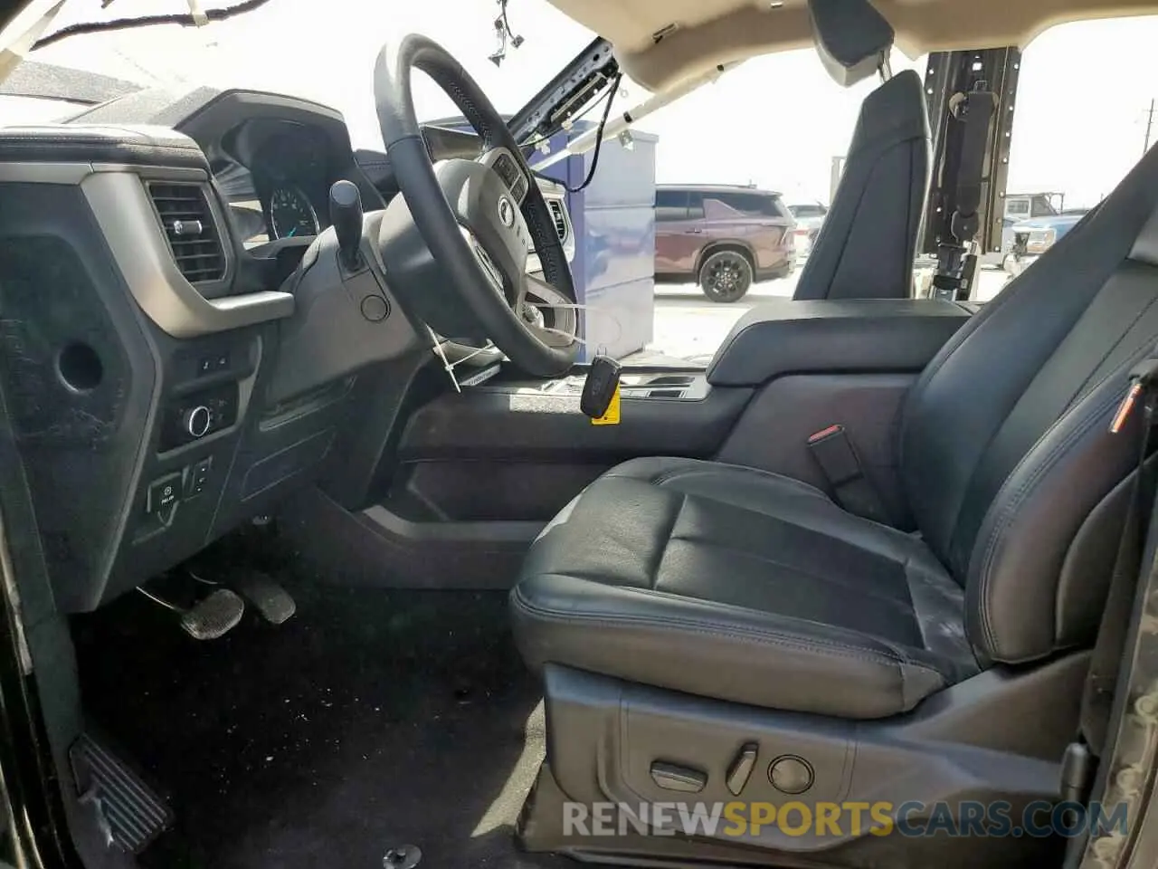 7 Photograph of a damaged car 1FMJU1H81REA84415 FORD EXPEDITION 2024