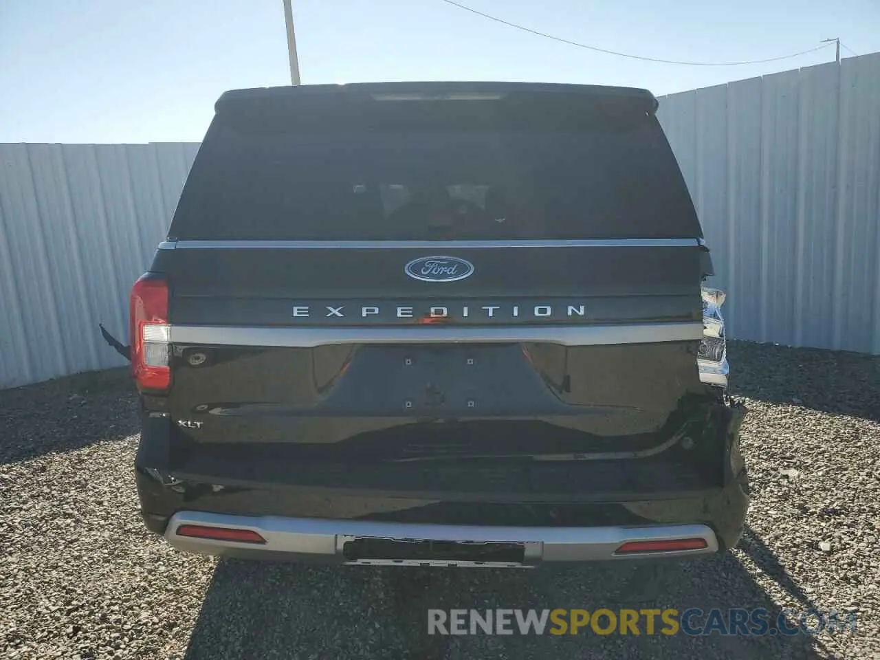 6 Photograph of a damaged car 1FMJU1H83REA20151 FORD EXPEDITION 2024