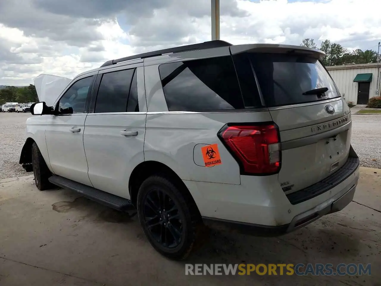 2 Photograph of a damaged car 1FMJU1H8XREA21264 FORD EXPEDITION 2024
