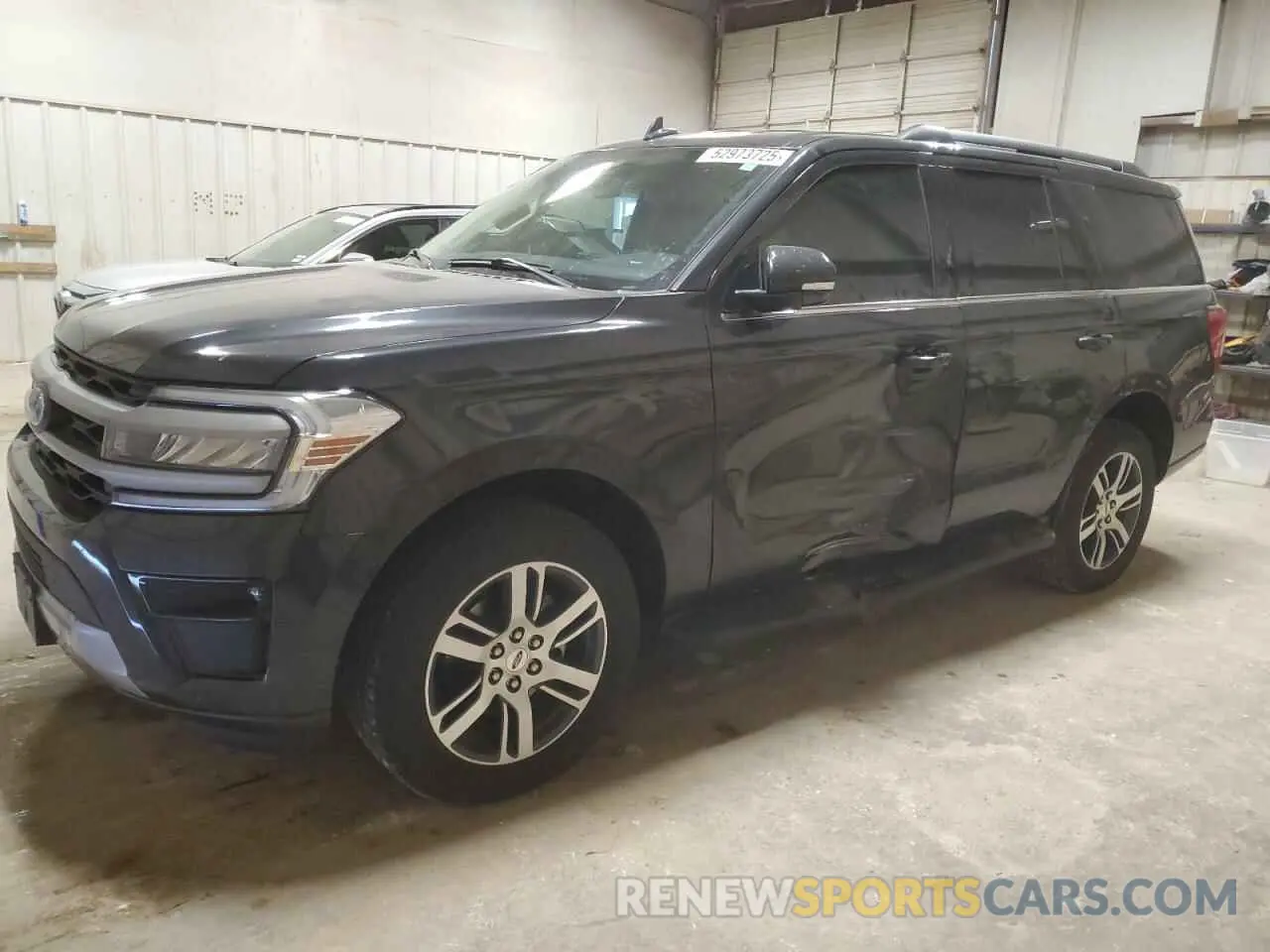 1 Photograph of a damaged car 1FMJU1H8XREA23922 FORD EXPEDITION 2024