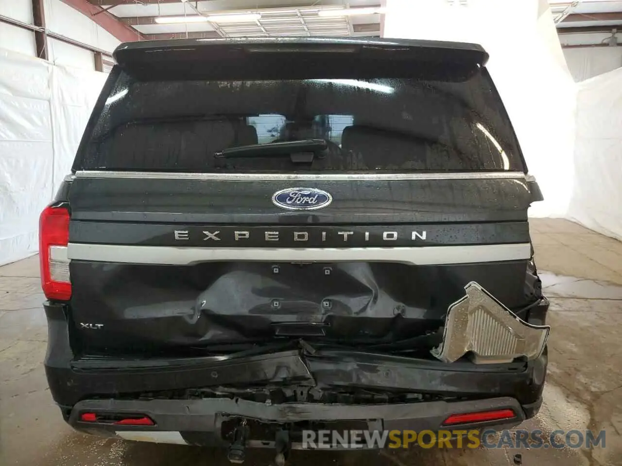 6 Photograph of a damaged car 1FMJU1H8XREA54264 FORD EXPEDITION 2024