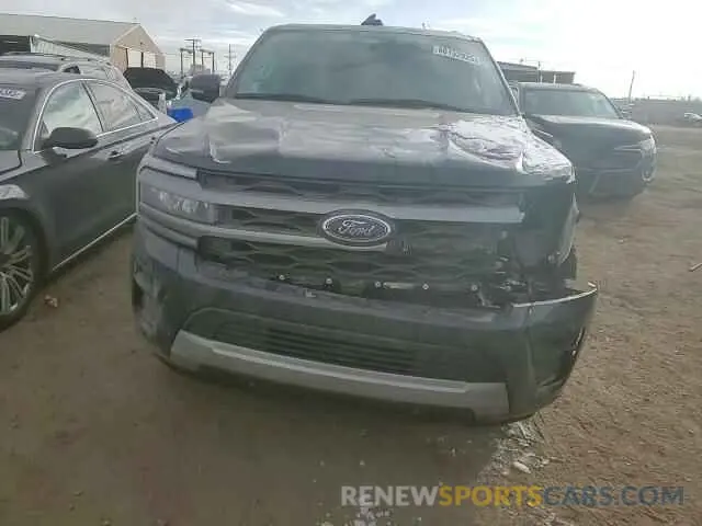 11 Photograph of a damaged car 1FMJU1J85REB07575 FORD EXPEDITION 2024