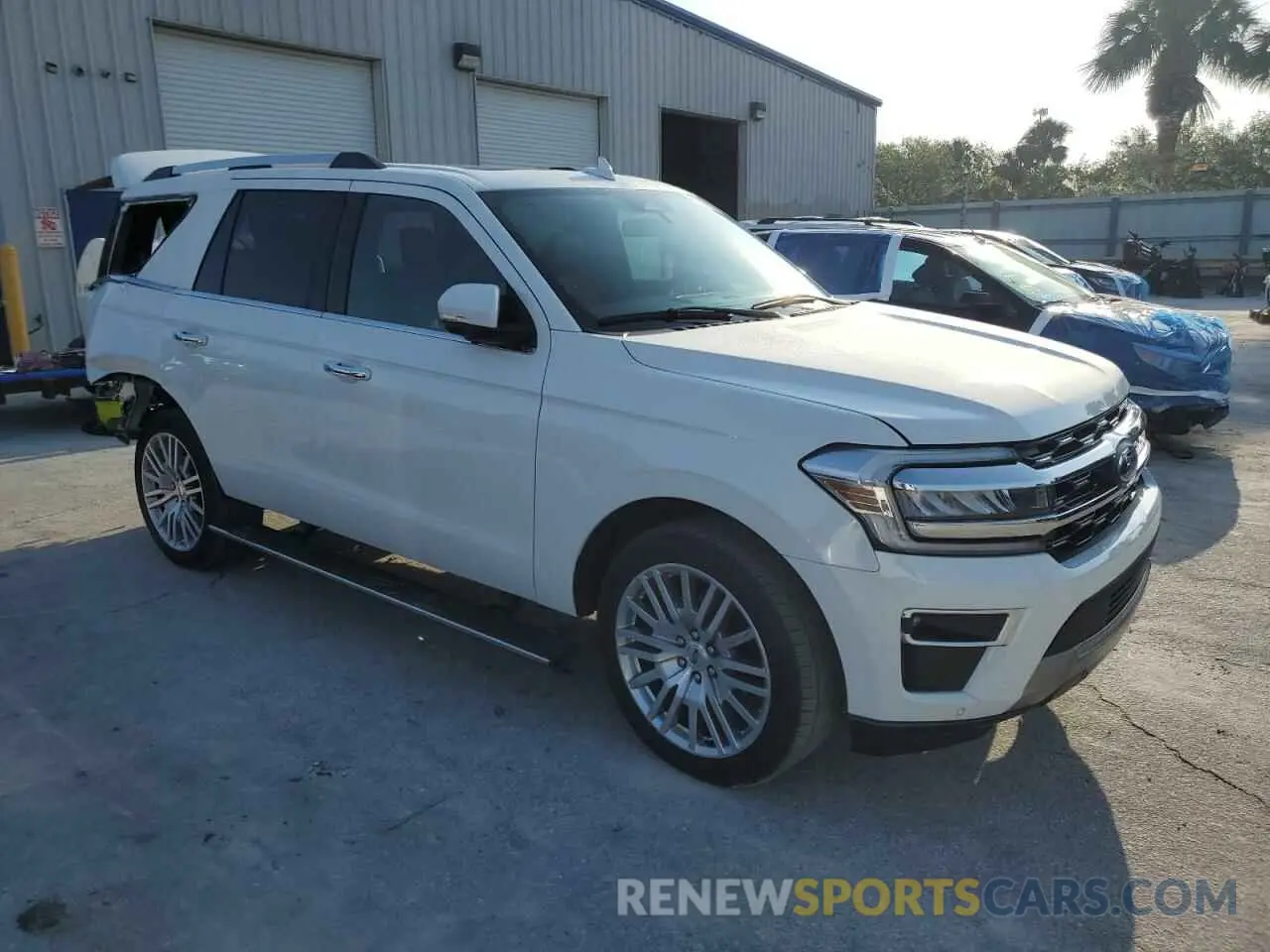 4 Photograph of a damaged car 1FMJU1K85REA75001 FORD EXPEDITION 2024