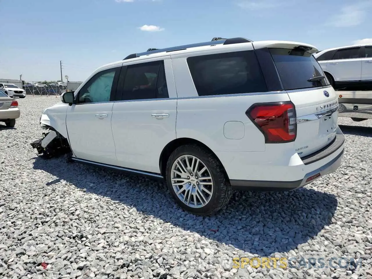 2 Photograph of a damaged car 1FMJU1K89REA88012 FORD EXPEDITION 2024