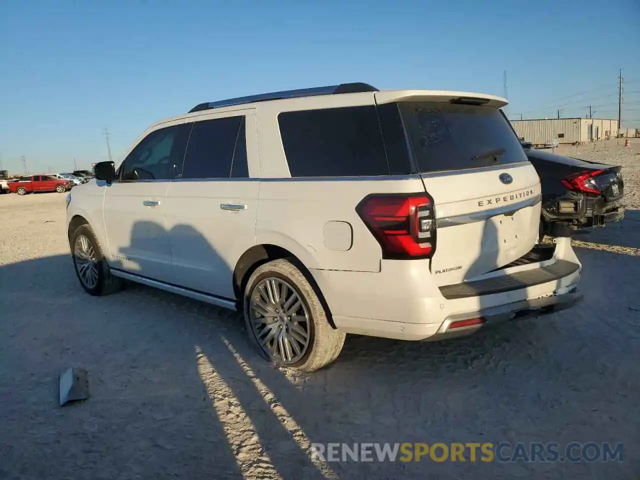 2 Photograph of a damaged car 1FMJU1M83REA09916 FORD EXPEDITION 2024