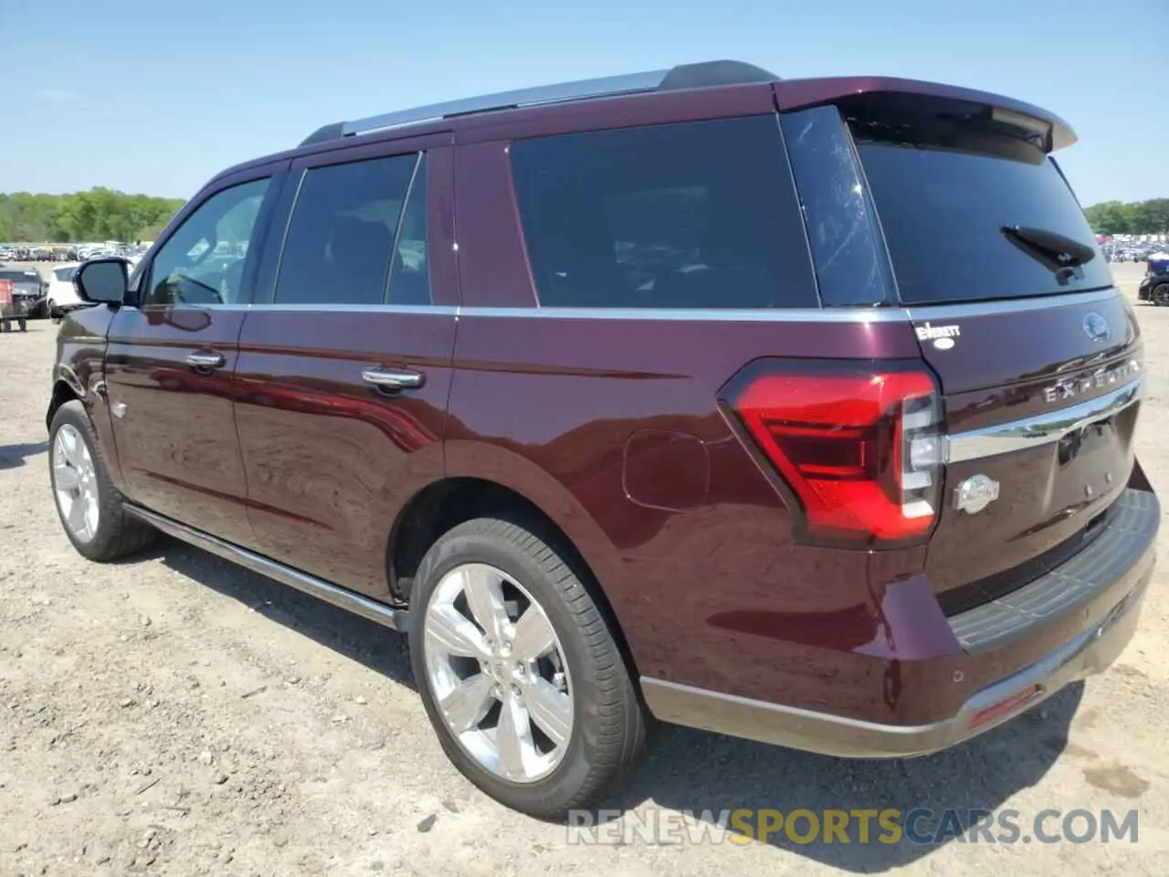 2 Photograph of a damaged car 1FMJU1P81REB01523 FORD EXPEDITION 2024