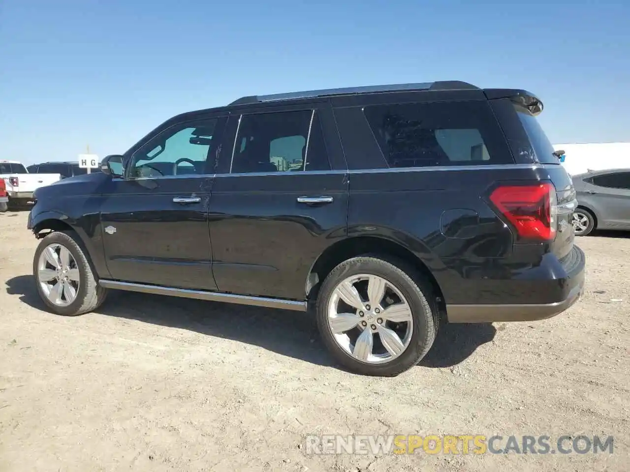 2 Photograph of a damaged car 1FMJU1P83REA99807 FORD EXPEDITION 2024