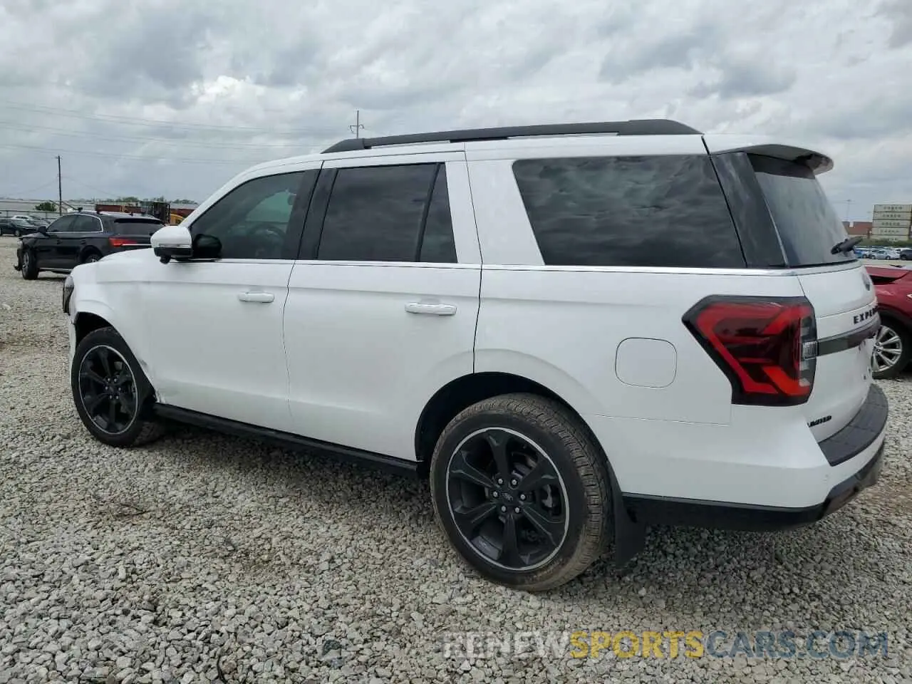 2 Photograph of a damaged car 1FMJU2A80REA78394 FORD EXPEDITION 2024