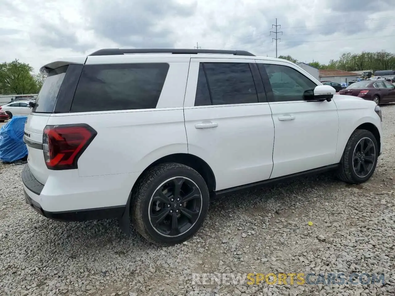 3 Photograph of a damaged car 1FMJU2A80REA78394 FORD EXPEDITION 2024