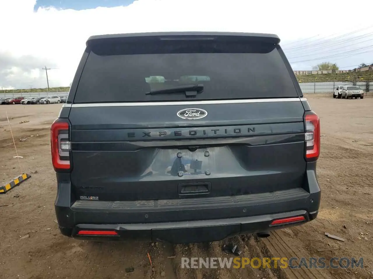 6 Photograph of a damaged car 1FMJU2A81REA82227 FORD EXPEDITION 2024
