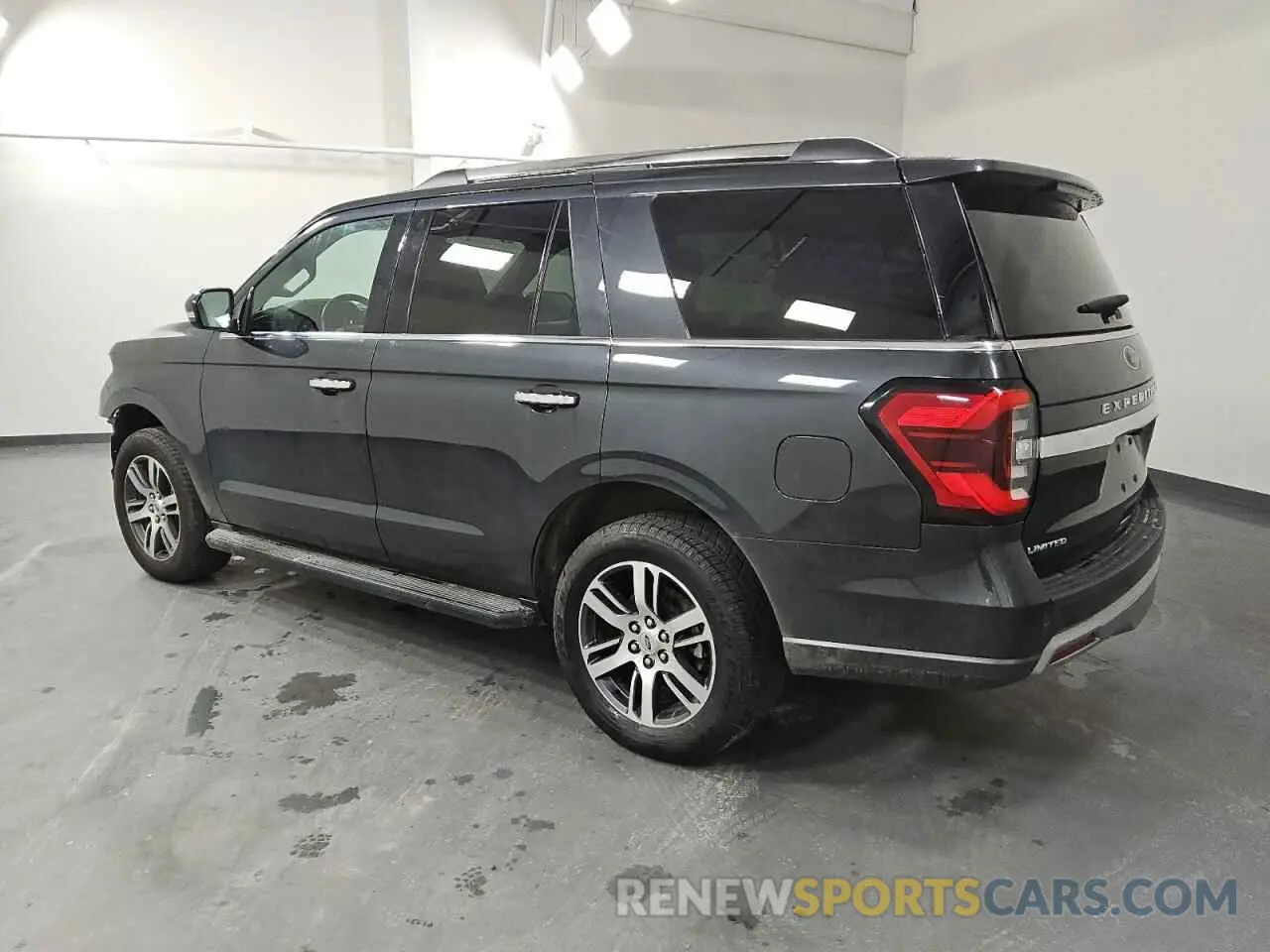 2 Photograph of a damaged car 1FMJU2A86REA37381 FORD EXPEDITION 2024