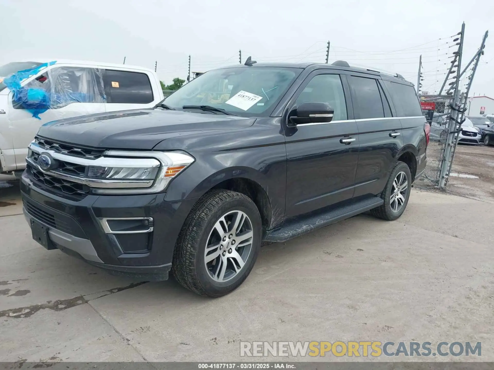 2 Photograph of a damaged car 1FMJU2A87REA45005 FORD EXPEDITION 2024