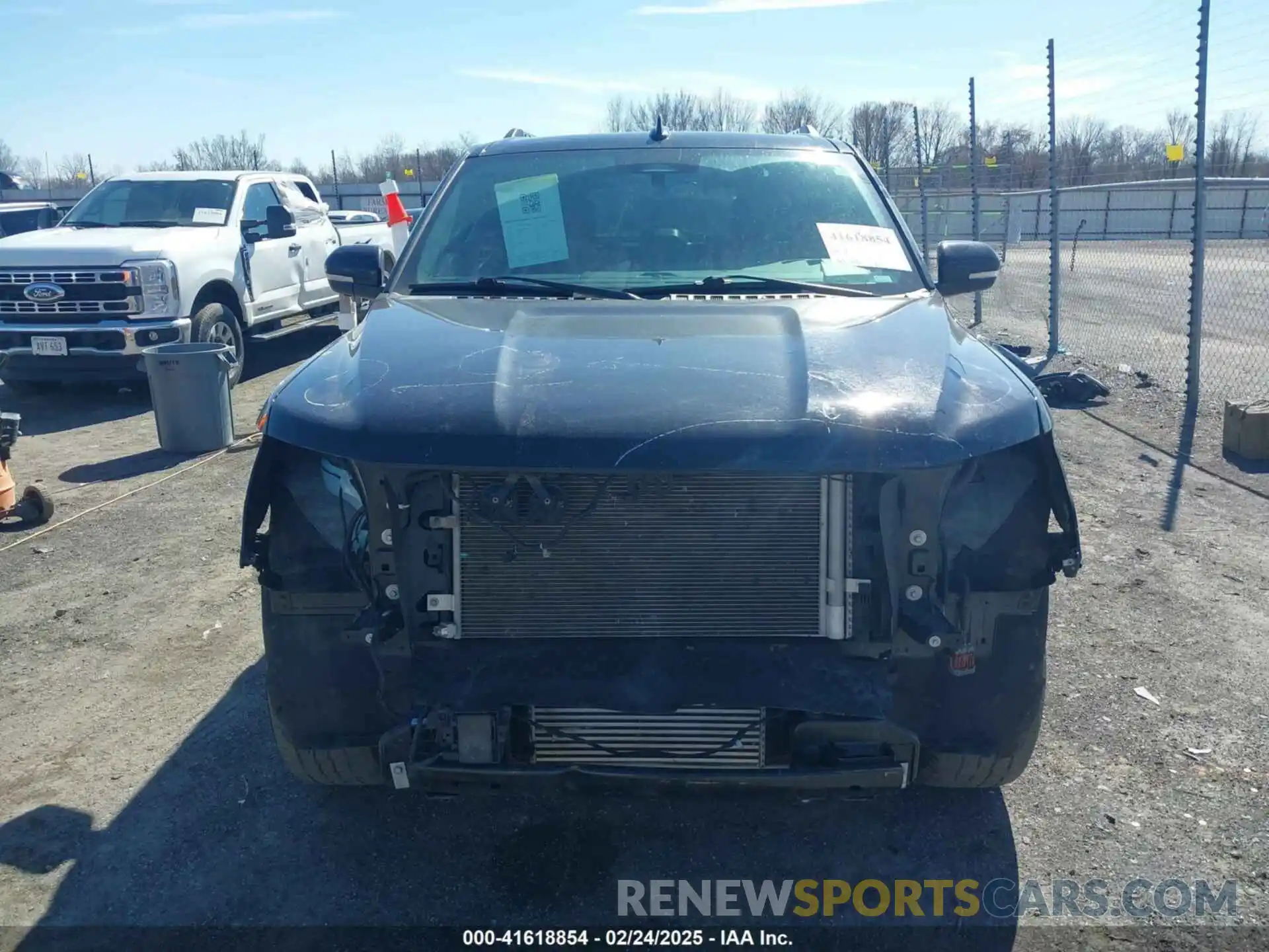 13 Photograph of a damaged car 1FMJU2A8XREA09325 FORD EXPEDITION 2024