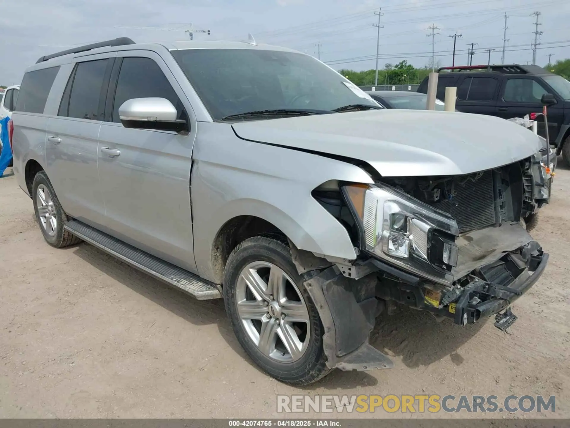 1 Photograph of a damaged car 1FMJK1HT1KEA13618 FORD EXPEDITION MAX 2019