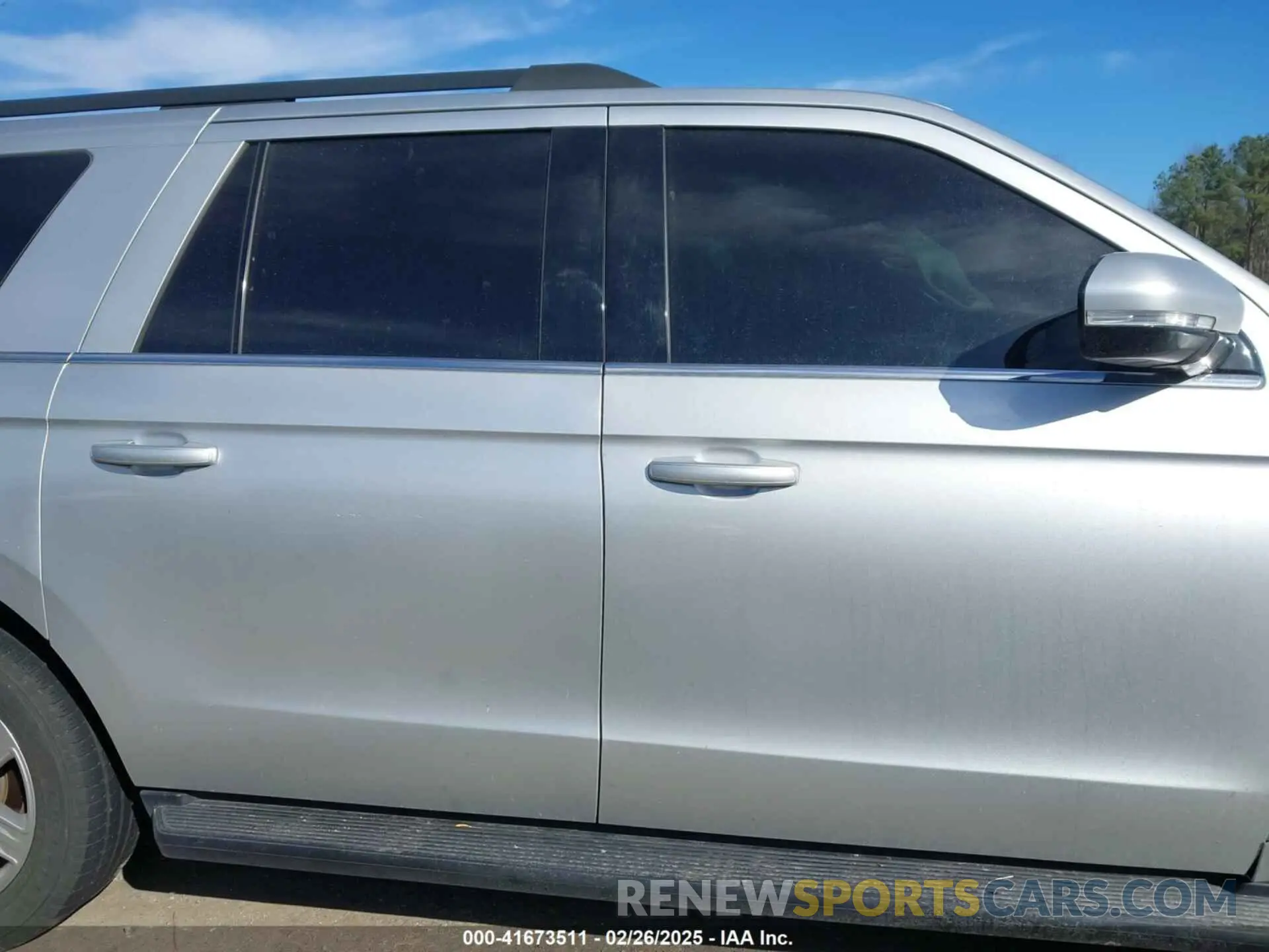 12 Photograph of a damaged car 1FMJK1HT3KEA11482 FORD EXPEDITION MAX 2019
