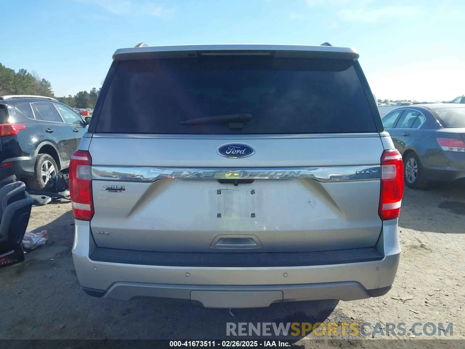 15 Photograph of a damaged car 1FMJK1HT3KEA11482 FORD EXPEDITION MAX 2019
