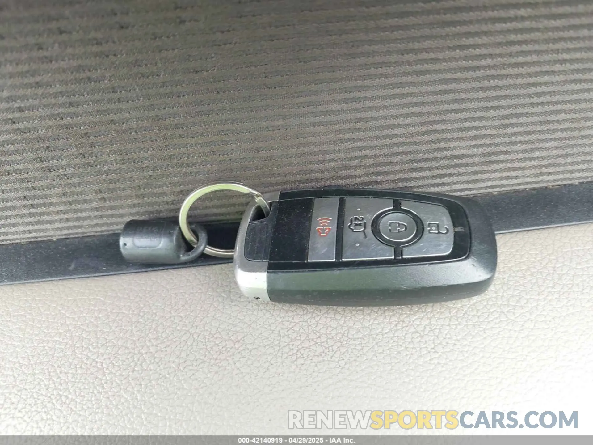 11 Photograph of a damaged car 1FMJK1HT6KEA58439 FORD EXPEDITION MAX 2019