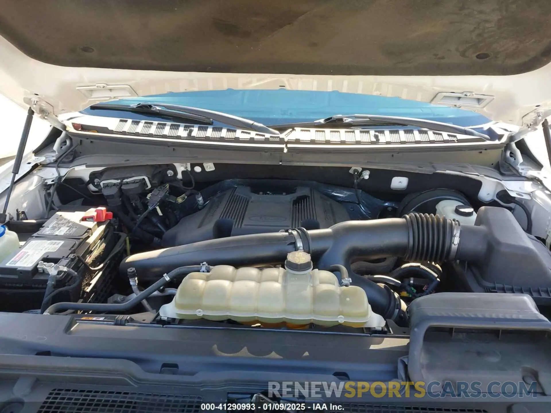 10 Photograph of a damaged car 1FMJK1HT7KEA83673 FORD EXPEDITION MAX 2019