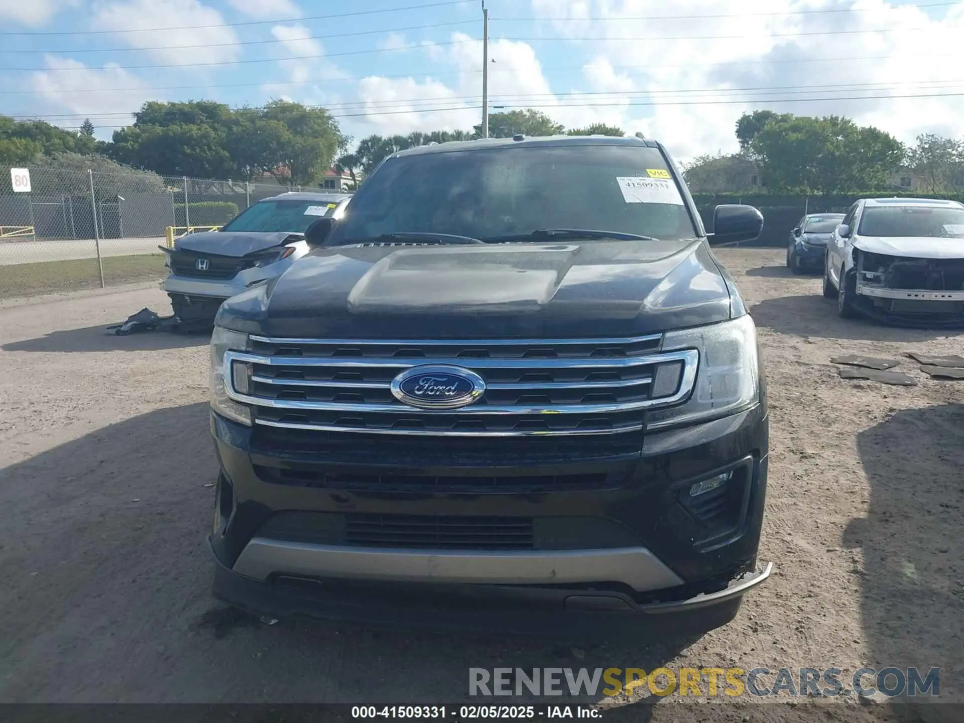 13 Photograph of a damaged car 1FMJK1HT8KEA27743 FORD EXPEDITION MAX 2019