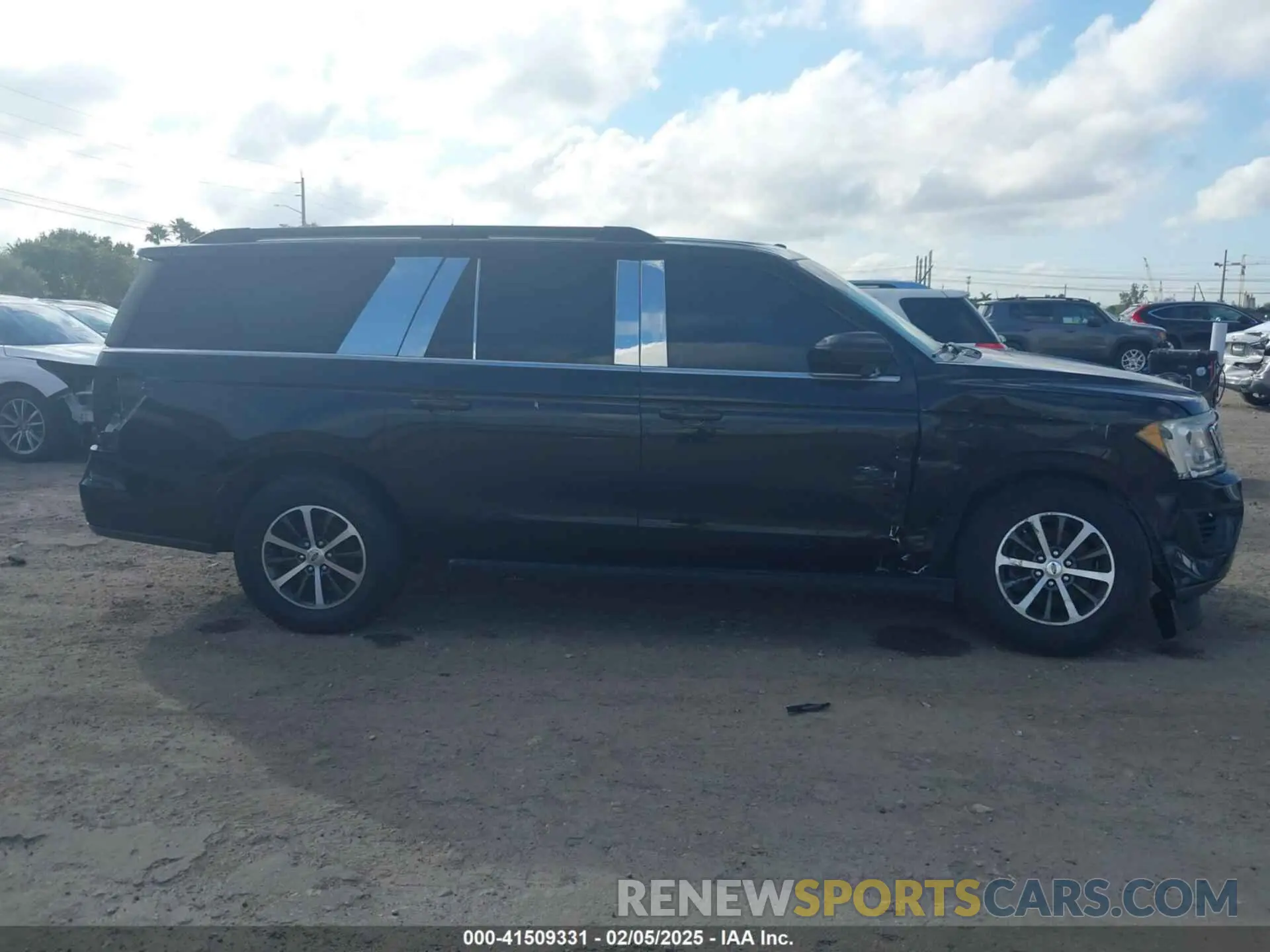 14 Photograph of a damaged car 1FMJK1HT8KEA27743 FORD EXPEDITION MAX 2019