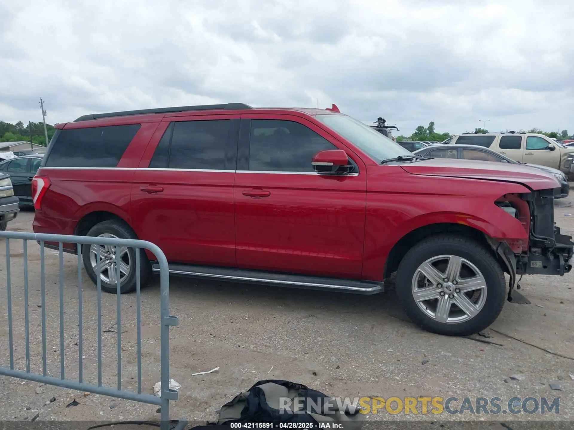 14 Photograph of a damaged car 1FMJK1HTXKEA73476 FORD EXPEDITION MAX 2019