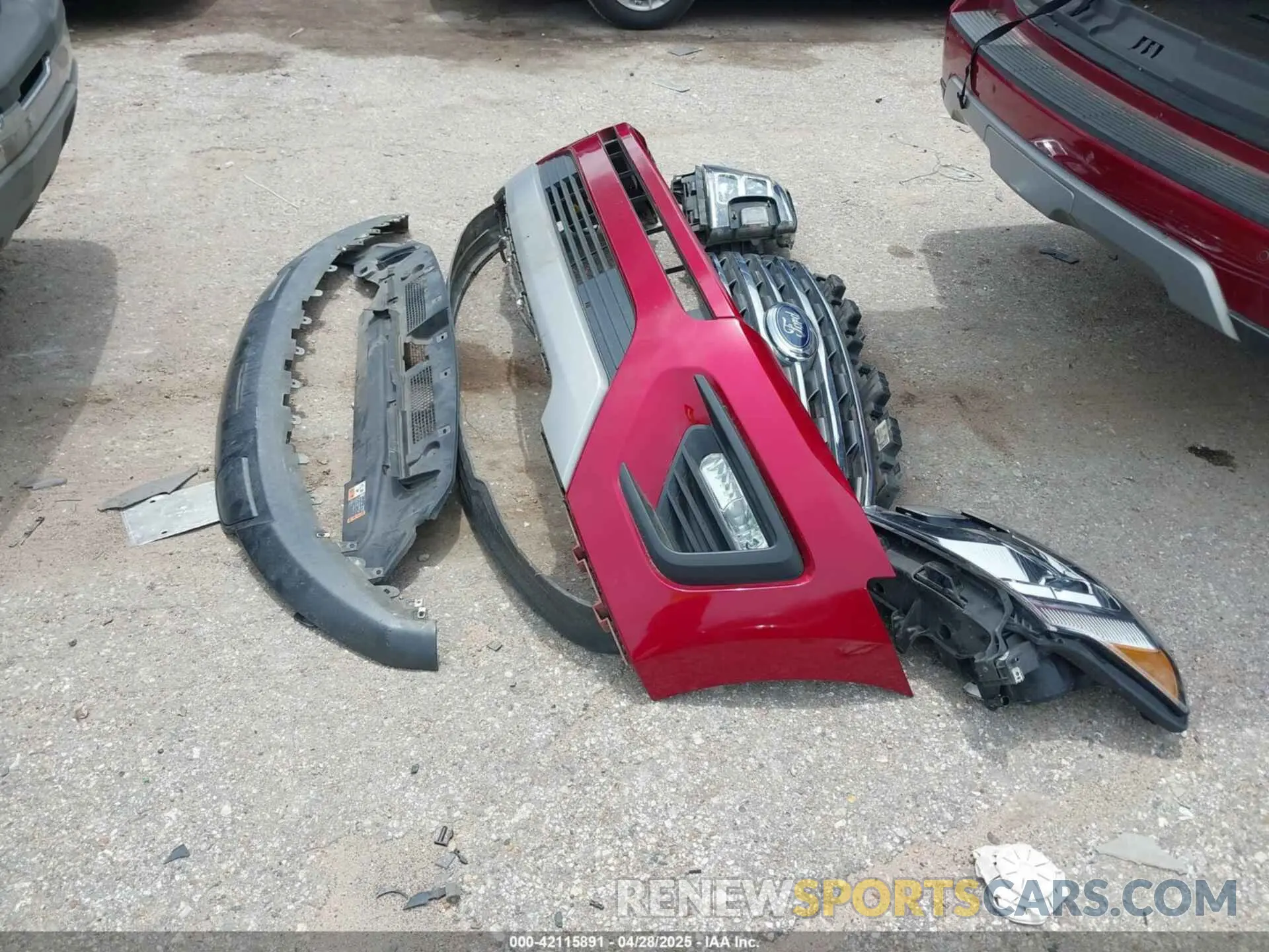 18 Photograph of a damaged car 1FMJK1HTXKEA73476 FORD EXPEDITION MAX 2019