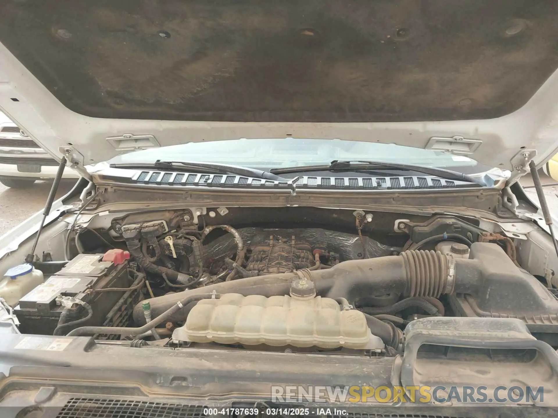 10 Photograph of a damaged car 1FMJK1JT9KEA21301 FORD EXPEDITION MAX 2019
