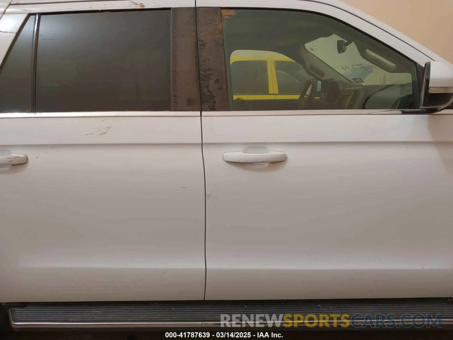 13 Photograph of a damaged car 1FMJK1JT9KEA21301 FORD EXPEDITION MAX 2019