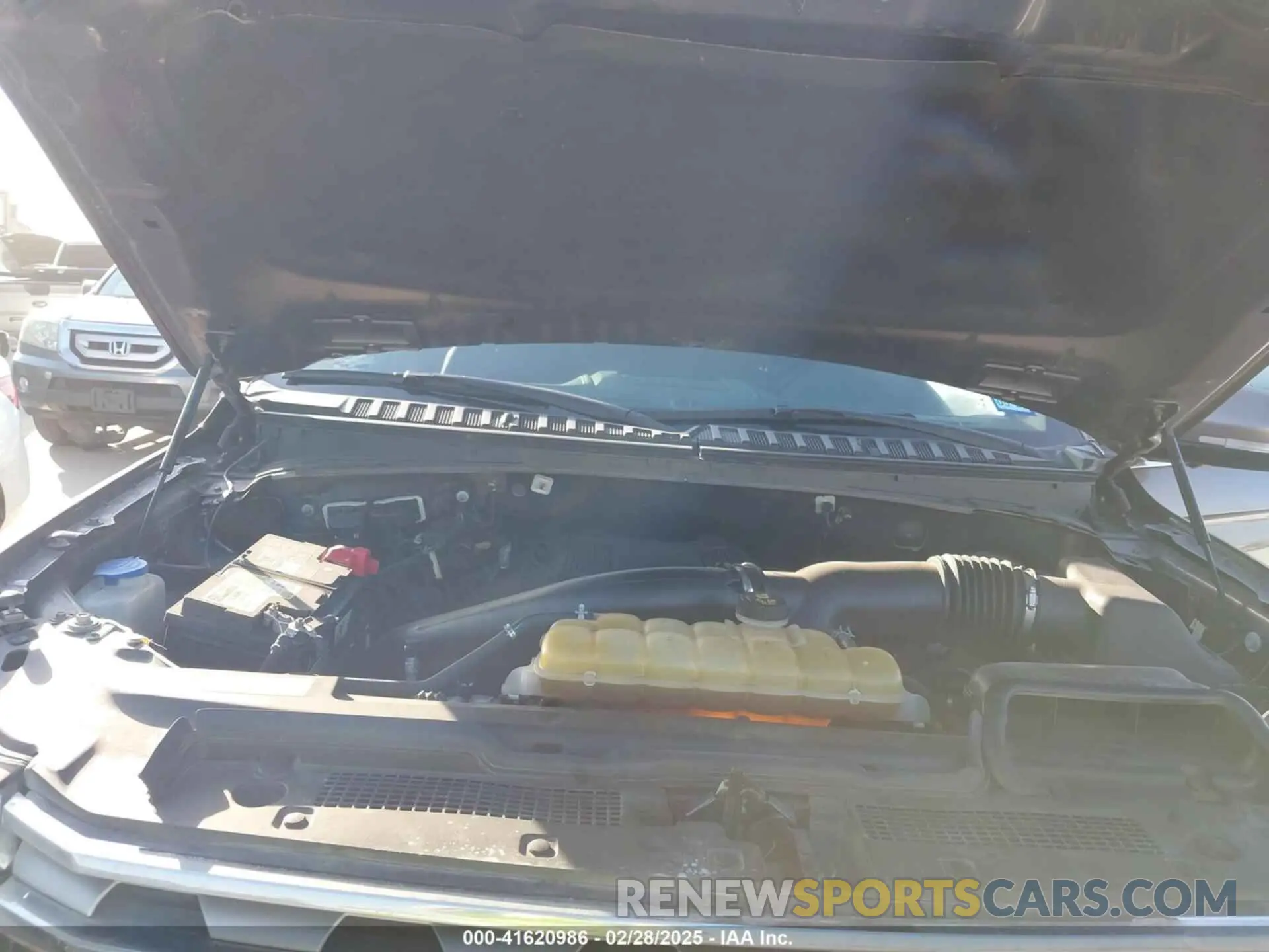 10 Photograph of a damaged car 1FMJK1KTXKEA75351 FORD EXPEDITION MAX 2019