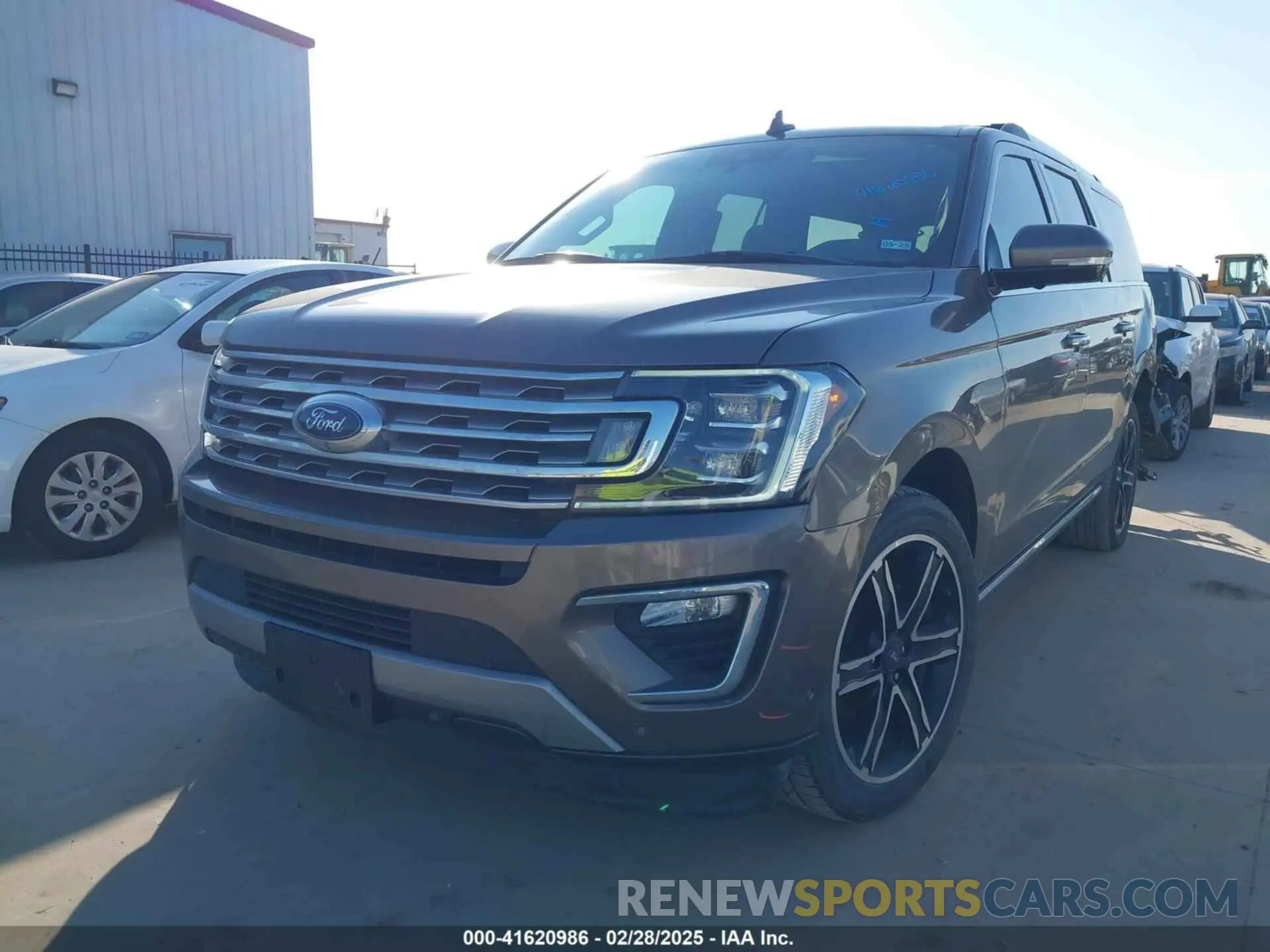 2 Photograph of a damaged car 1FMJK1KTXKEA75351 FORD EXPEDITION MAX 2019