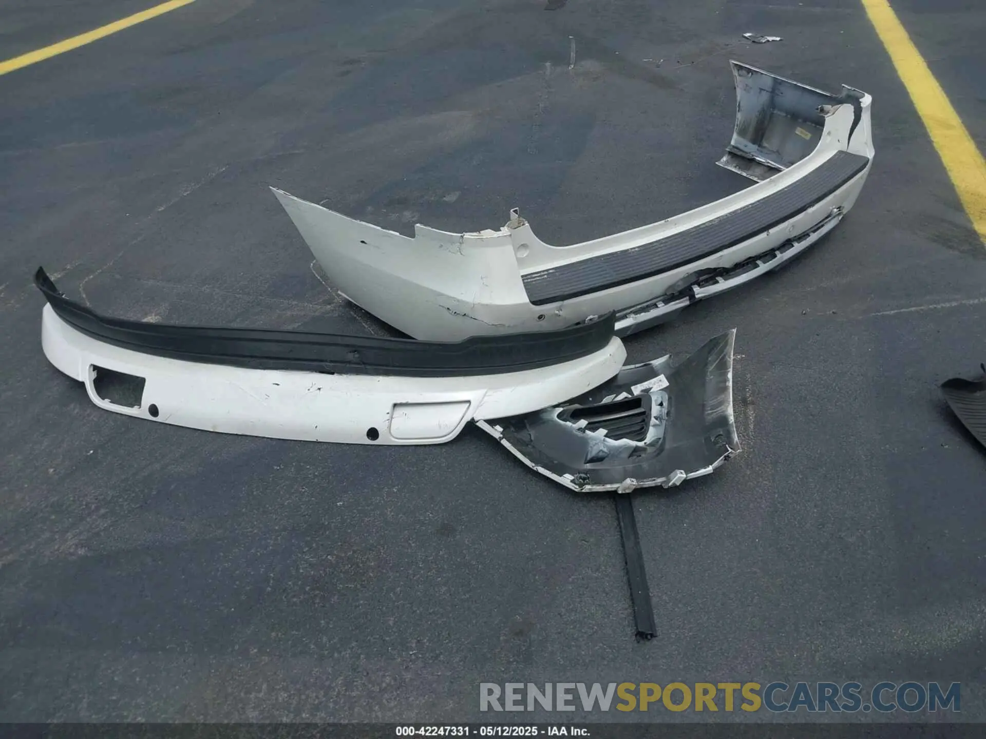 11 Photograph of a damaged car 1FMJK1LT3KEA56753 FORD EXPEDITION MAX 2019