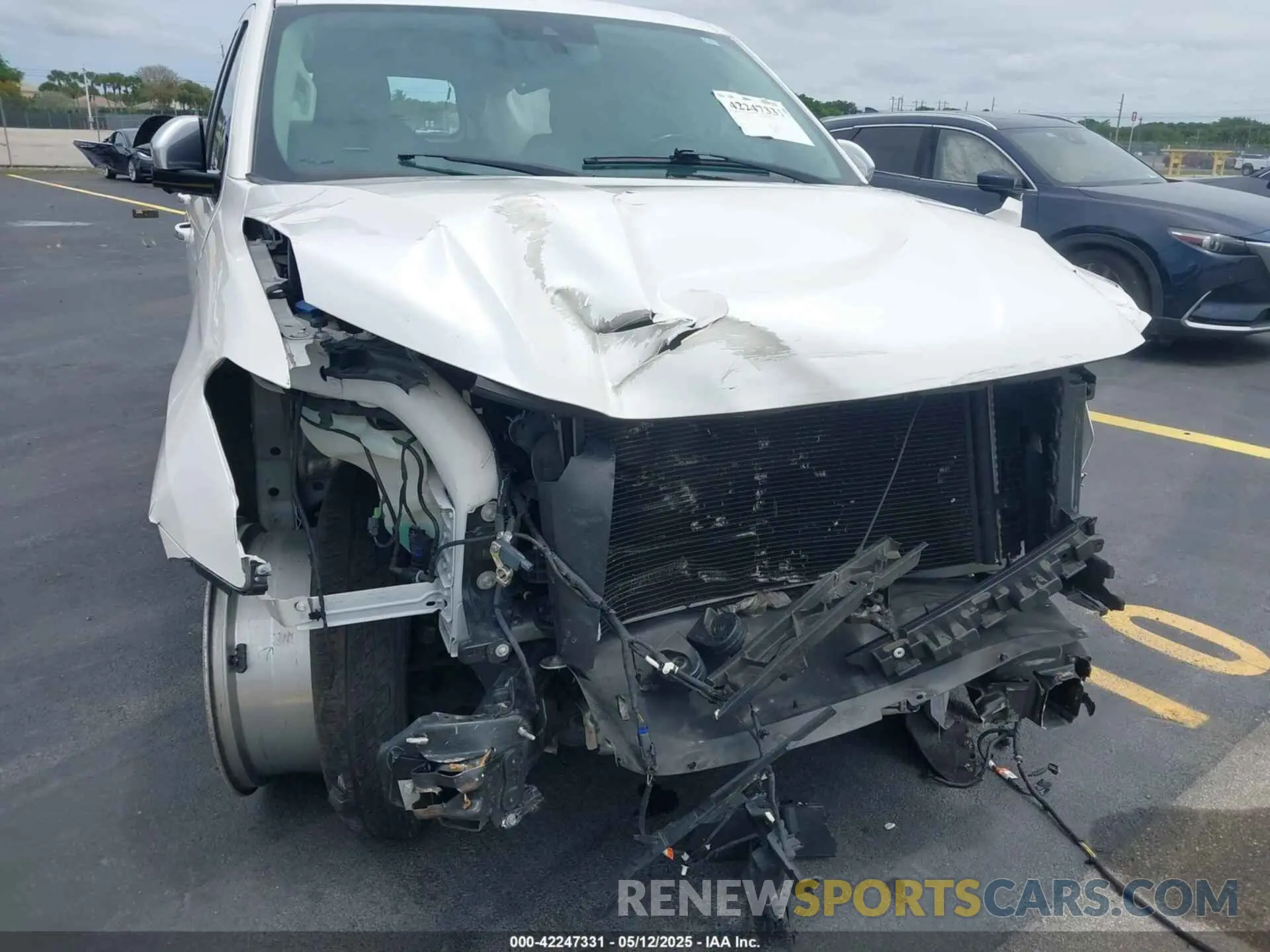 6 Photograph of a damaged car 1FMJK1LT3KEA56753 FORD EXPEDITION MAX 2019