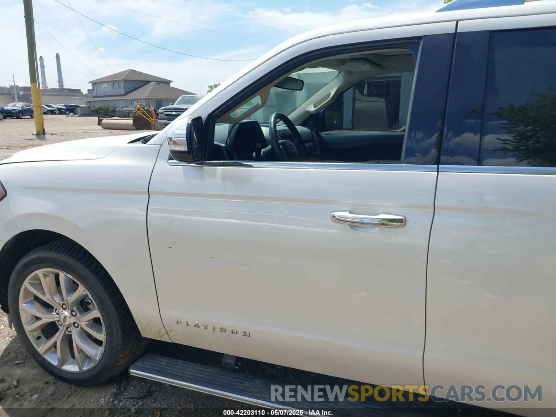 14 Photograph of a damaged car 1FMJK1MT1KEA88292 FORD EXPEDITION MAX 2019