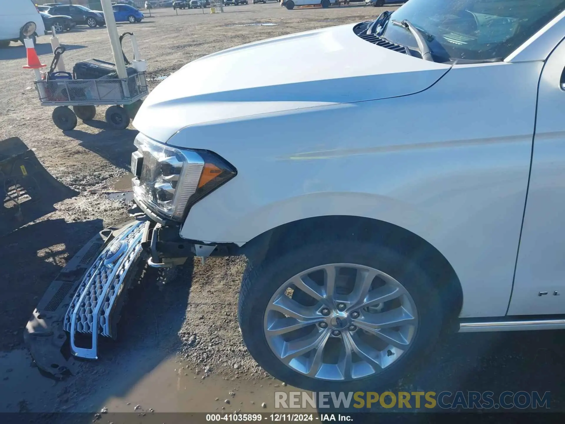 19 Photograph of a damaged car 1FMJK1MT4KEA53312 FORD EXPEDITION MAX 2019