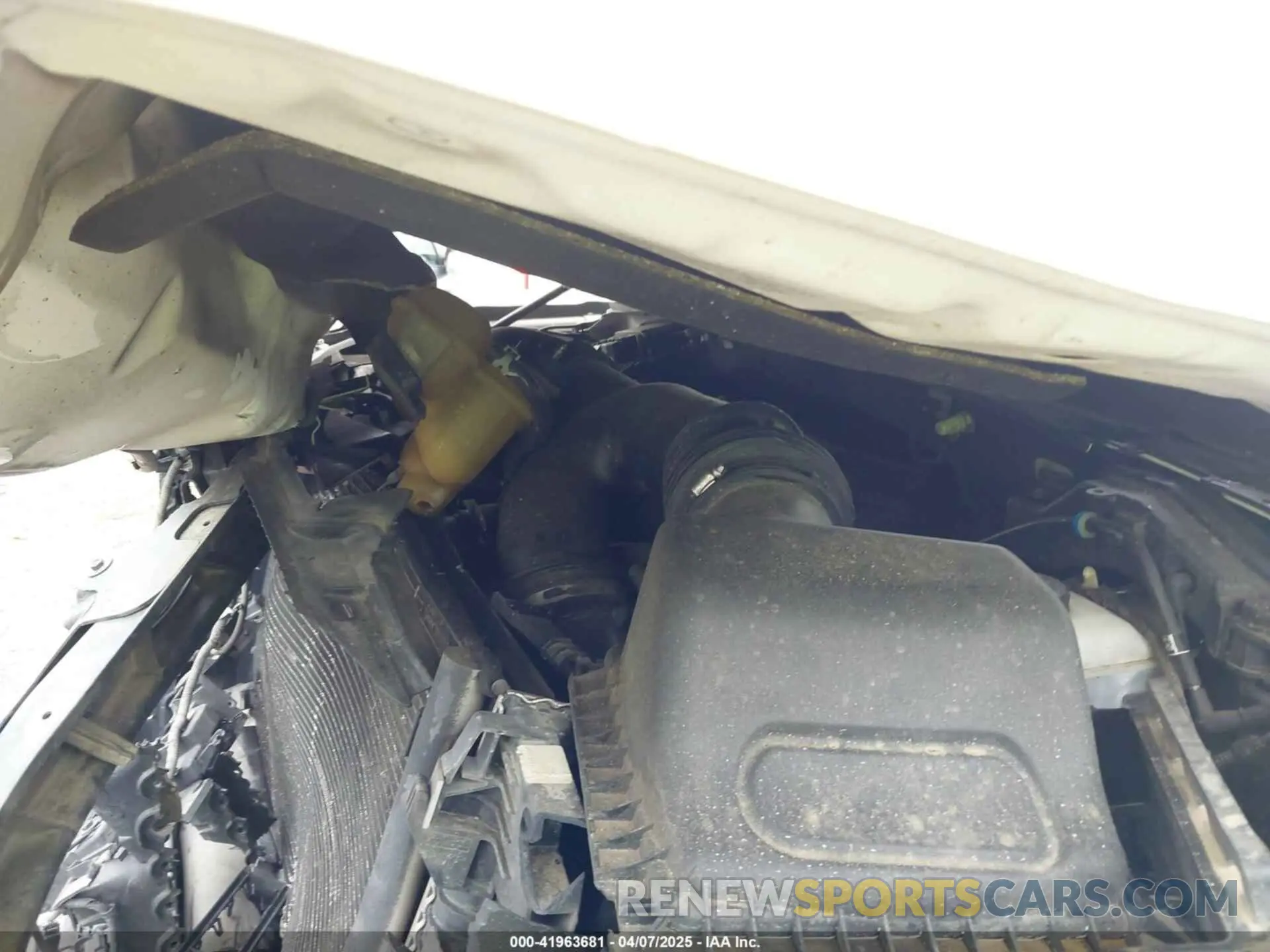 10 Photograph of a damaged car 1FMJK1MTXKEA29161 FORD EXPEDITION MAX 2019