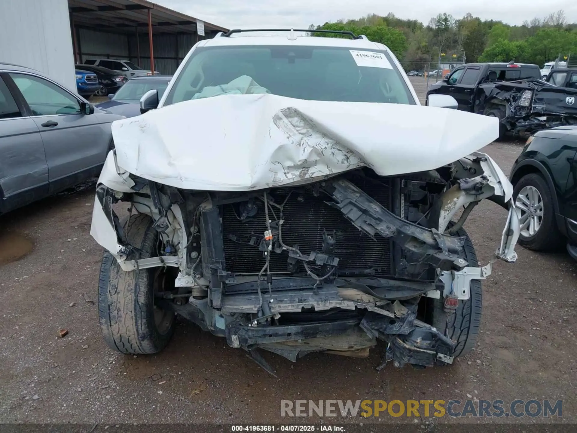6 Photograph of a damaged car 1FMJK1MTXKEA29161 FORD EXPEDITION MAX 2019