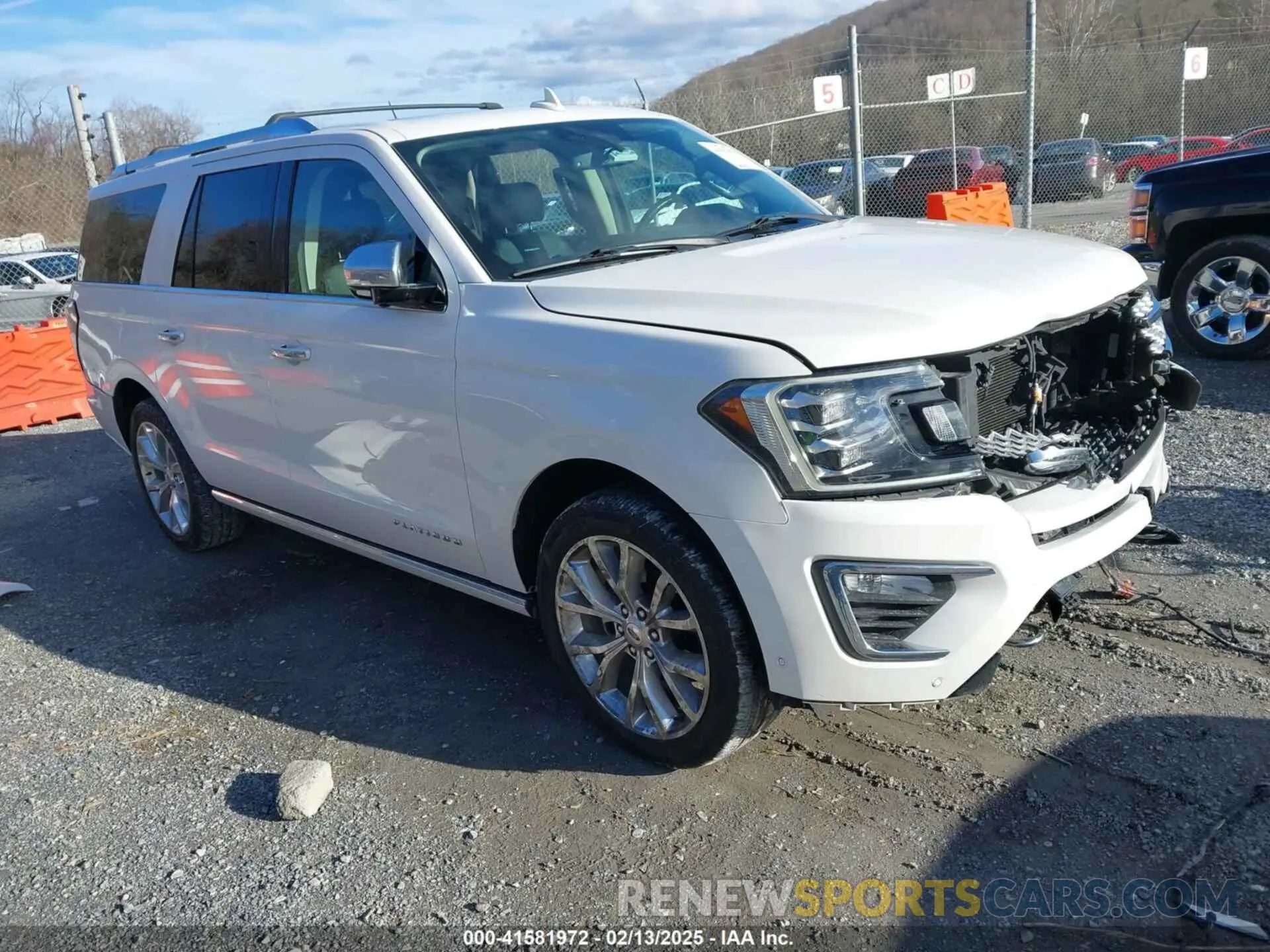 1 Photograph of a damaged car 1FMJK1MTXKEA53377 FORD EXPEDITION MAX 2019