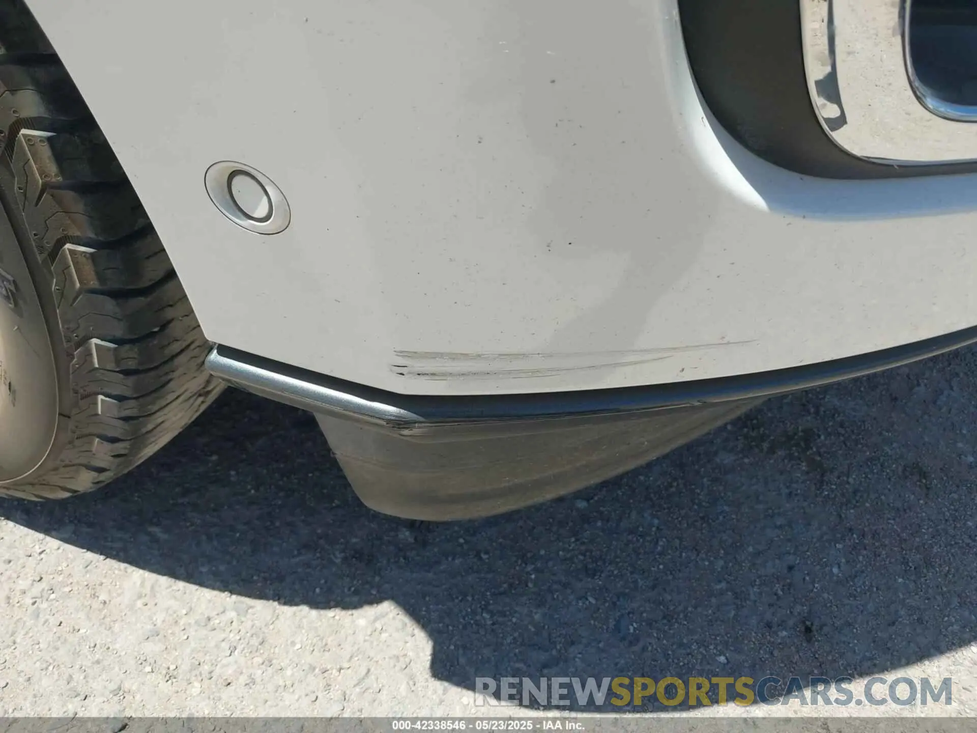 6 Photograph of a damaged car 1FMJK2AT1KEA07883 FORD EXPEDITION MAX 2019