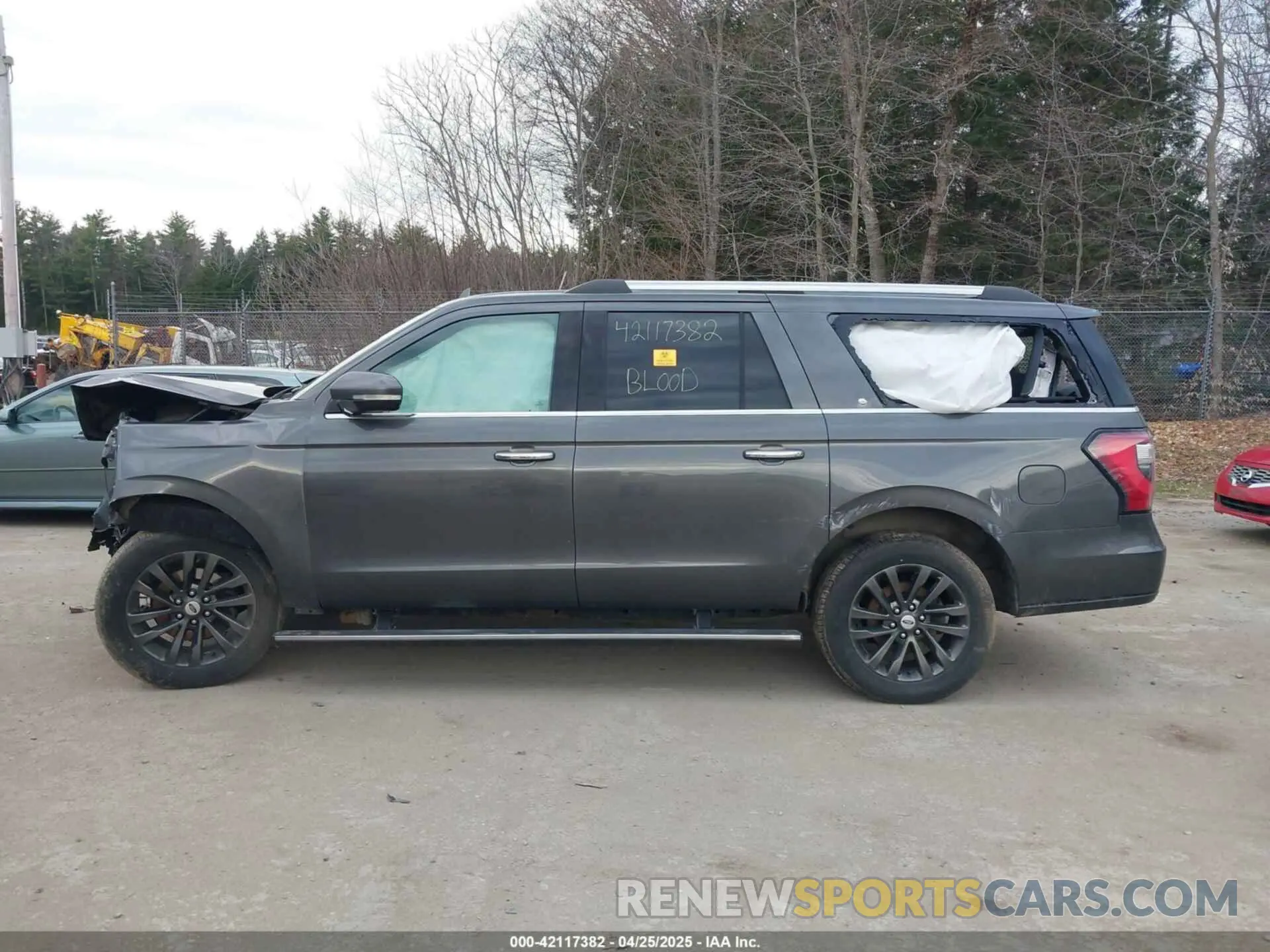 12 Photograph of a damaged car 1FMJK2ATXKEA50537 FORD EXPEDITION MAX 2019