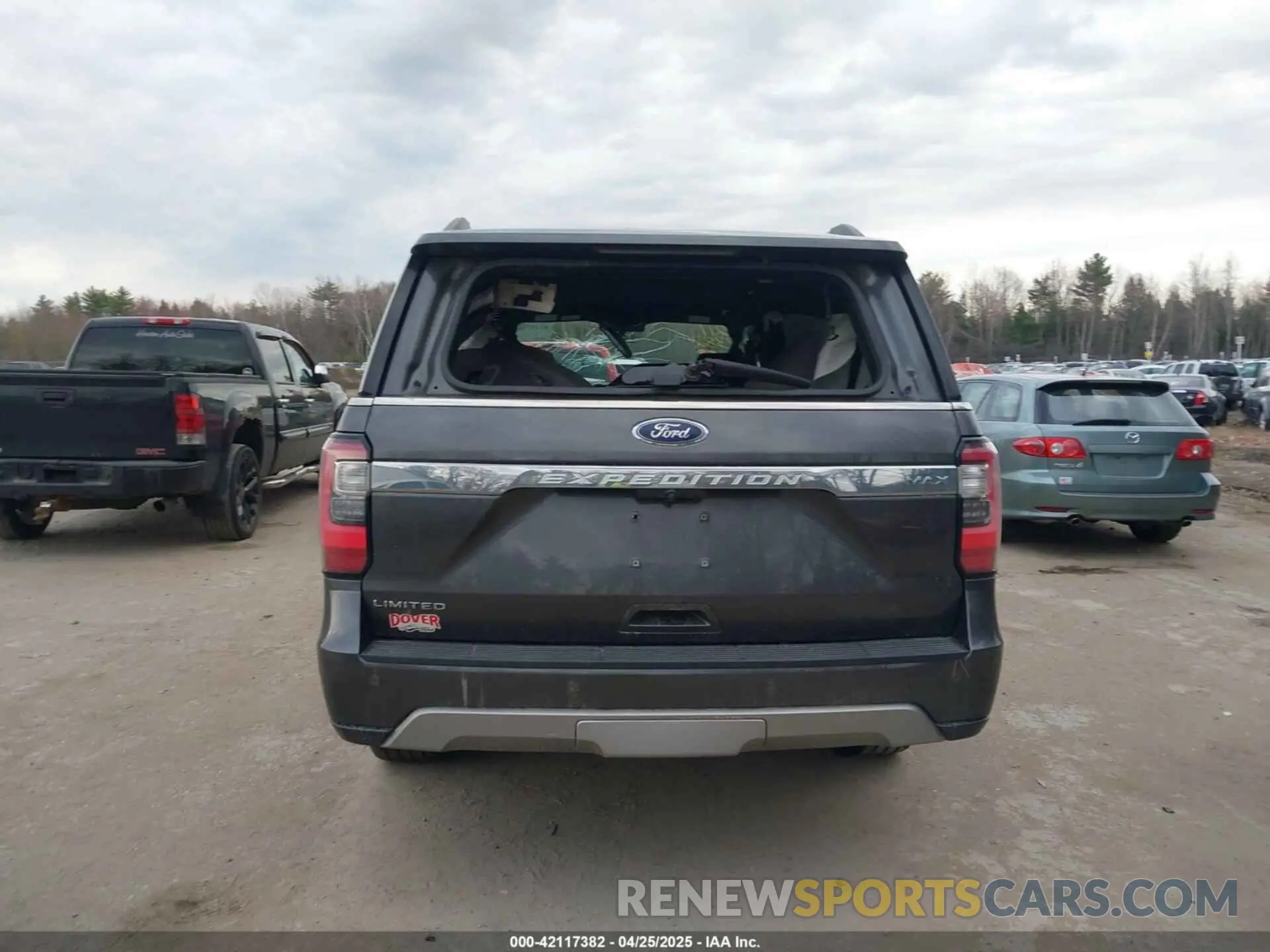15 Photograph of a damaged car 1FMJK2ATXKEA50537 FORD EXPEDITION MAX 2019
