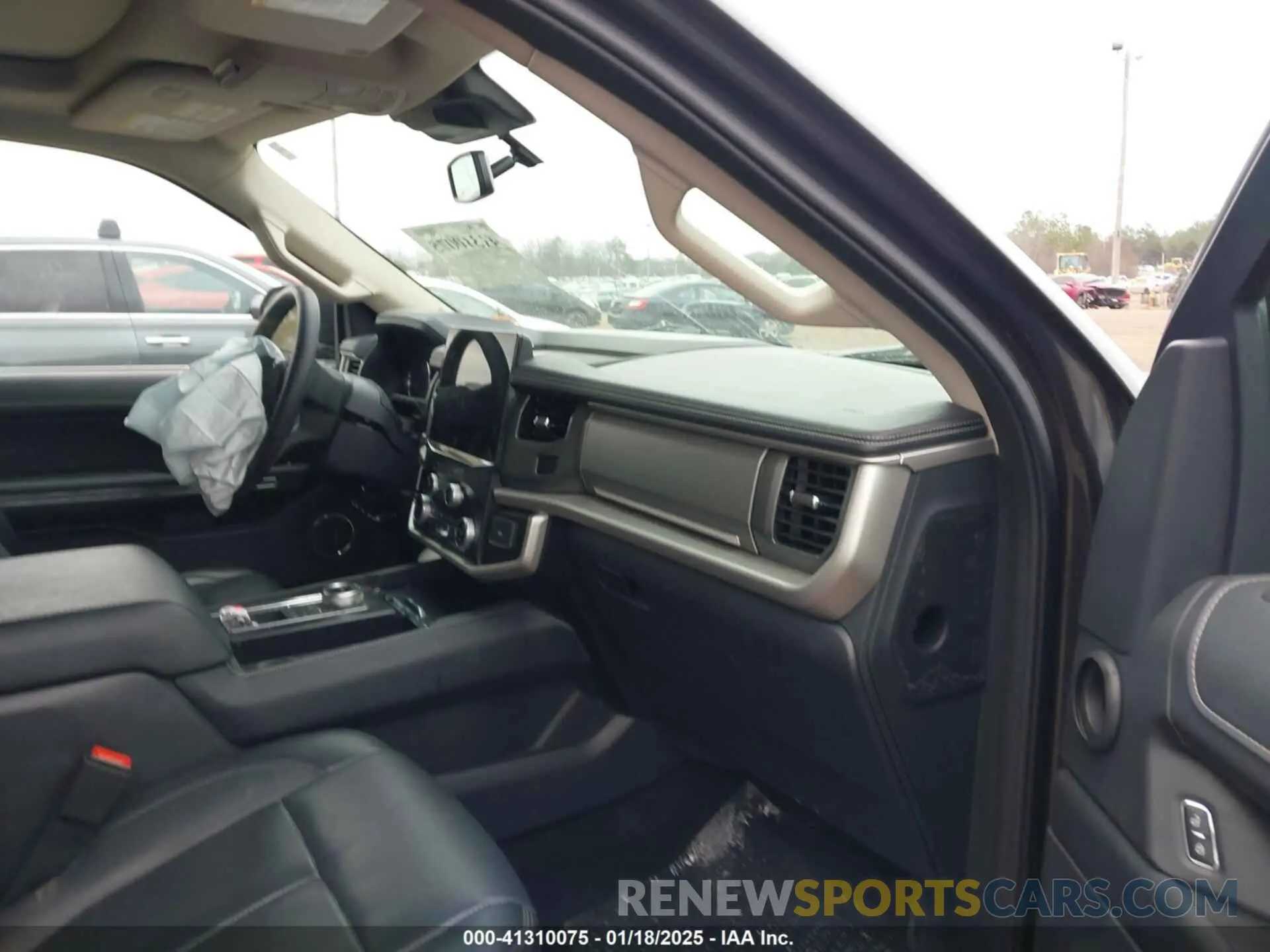 5 Photograph of a damaged car 1FMJK1H80REA53100 FORD EXPEDITION MAX 2024