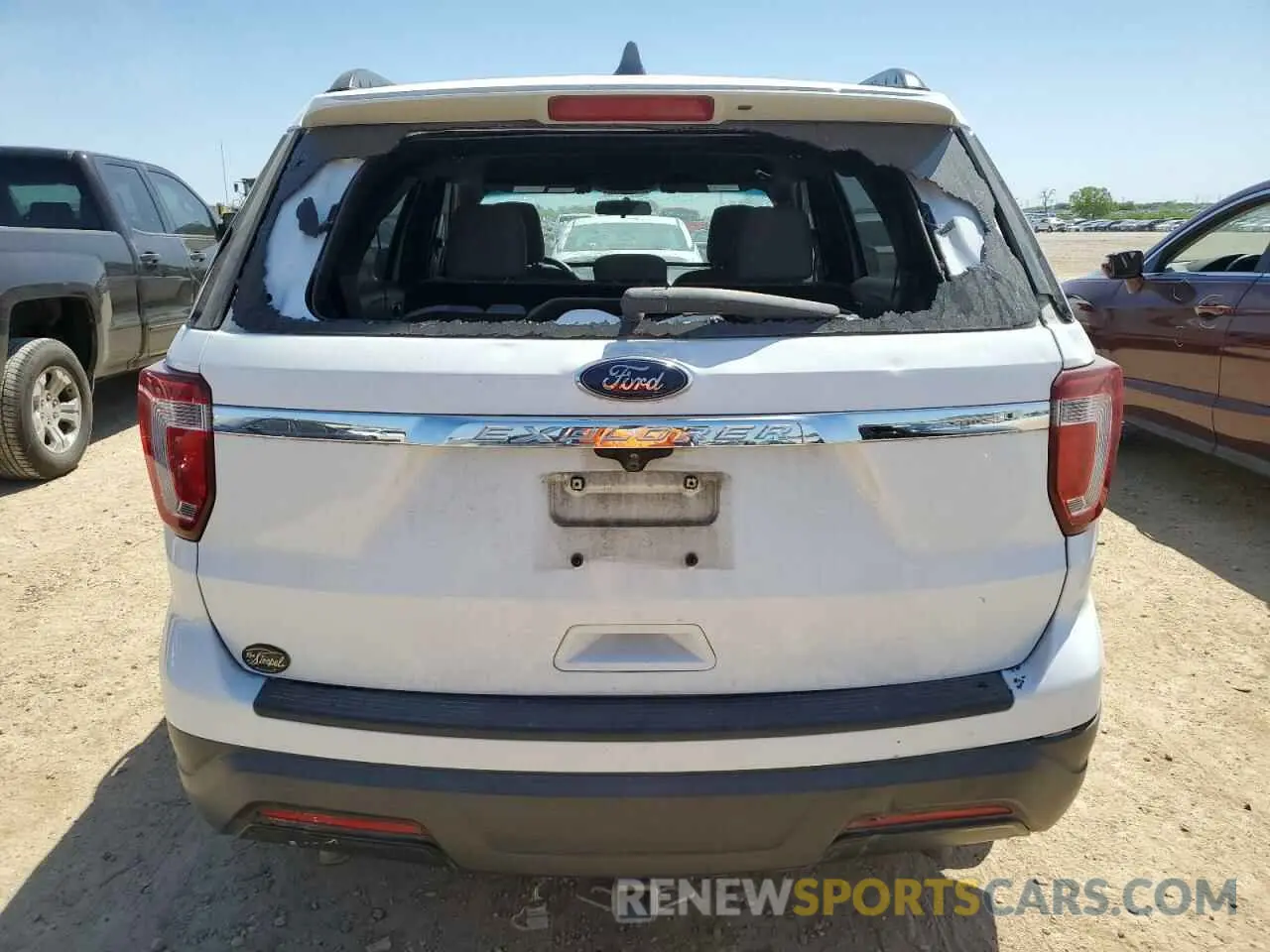 6 Photograph of a damaged car 1FM5K7B88KGA76647 FORD EXPLORER 2019